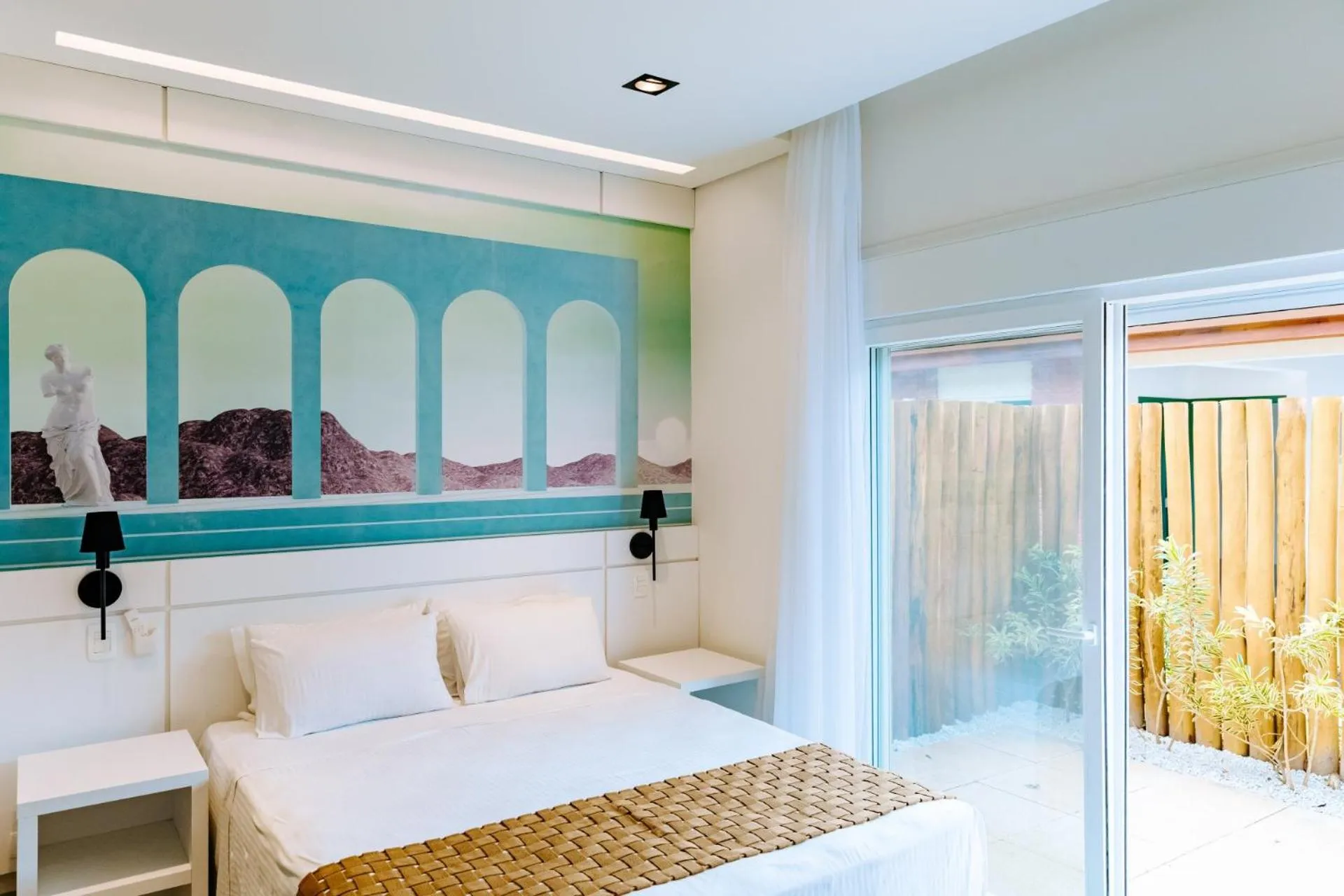 Bed in Vistabela Resort & Spa