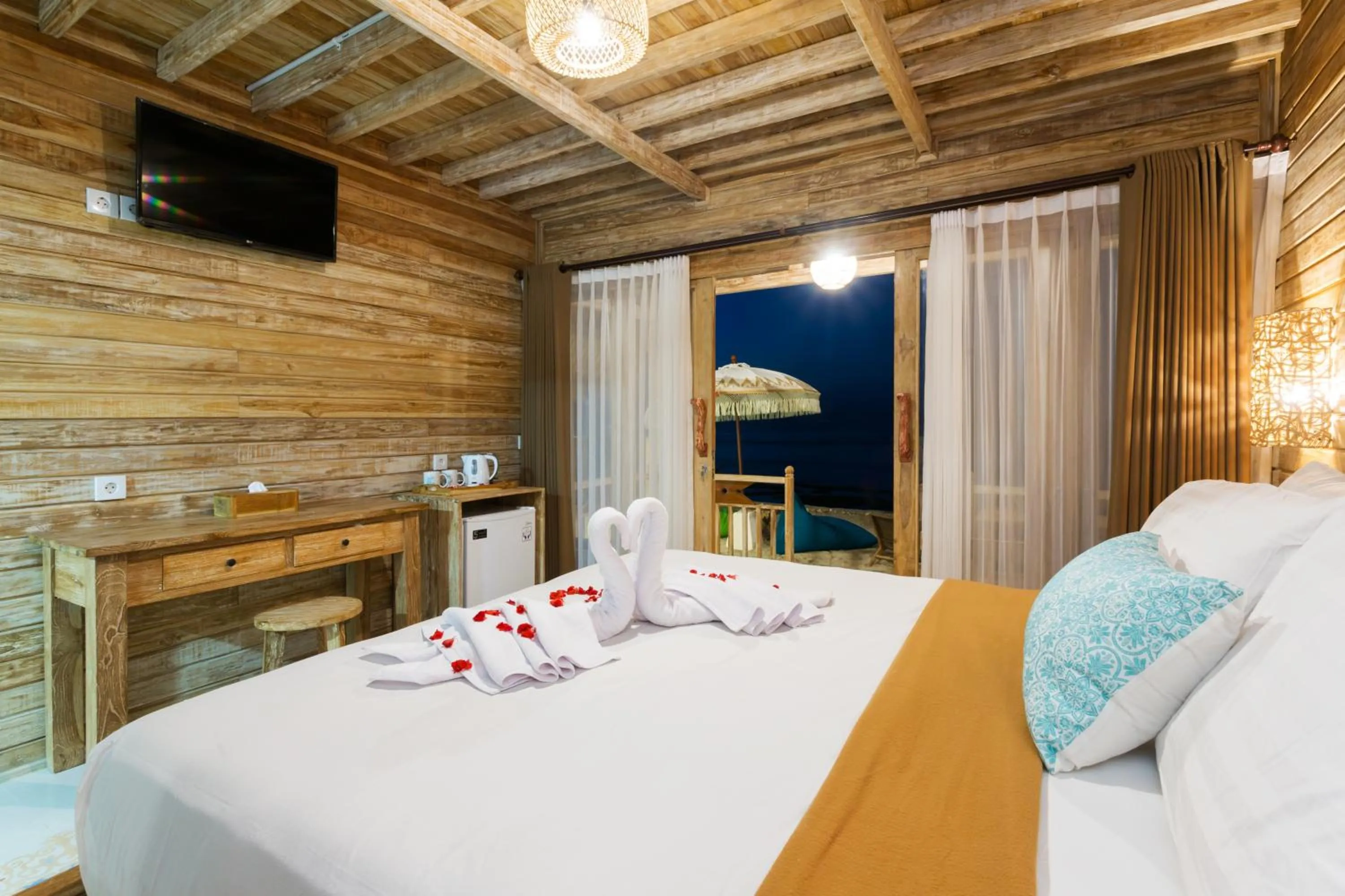 Bed in The Dewi Premier Nusa Penida