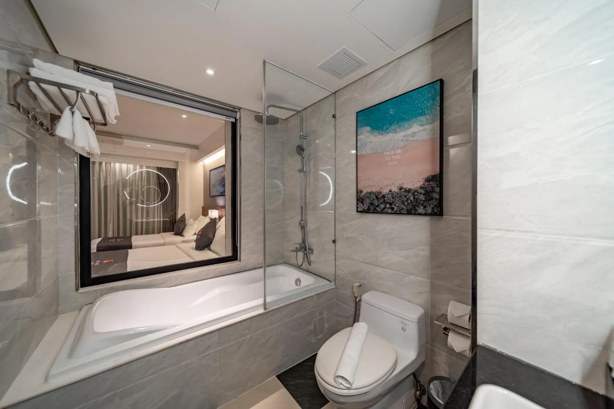 Bathroom in Edoya Hotel Ben Thanh