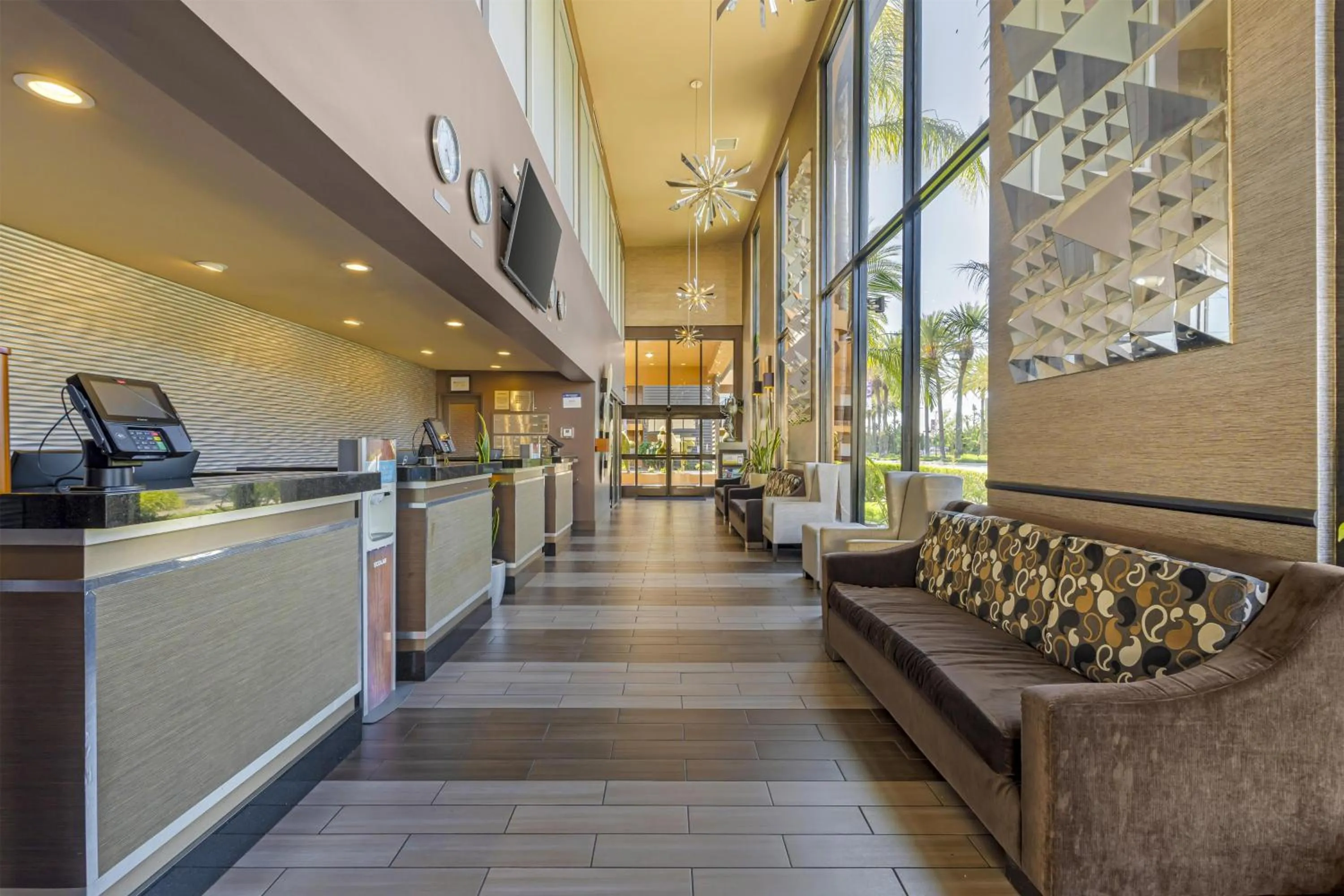 Lobby or reception in Best Western Plus Stovall's Inn