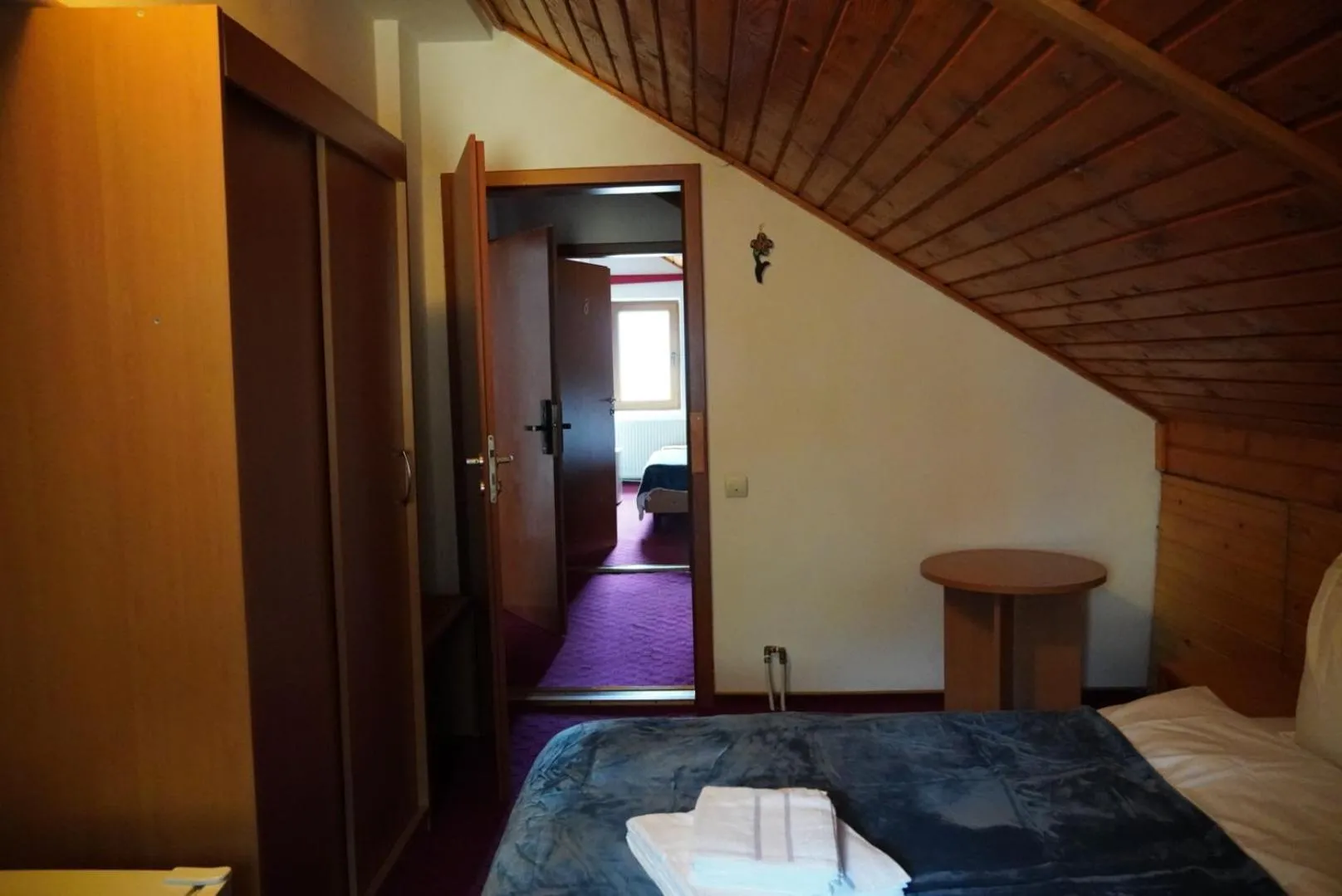 Photo of the whole room, Bed in Pensiunea Kalinder
