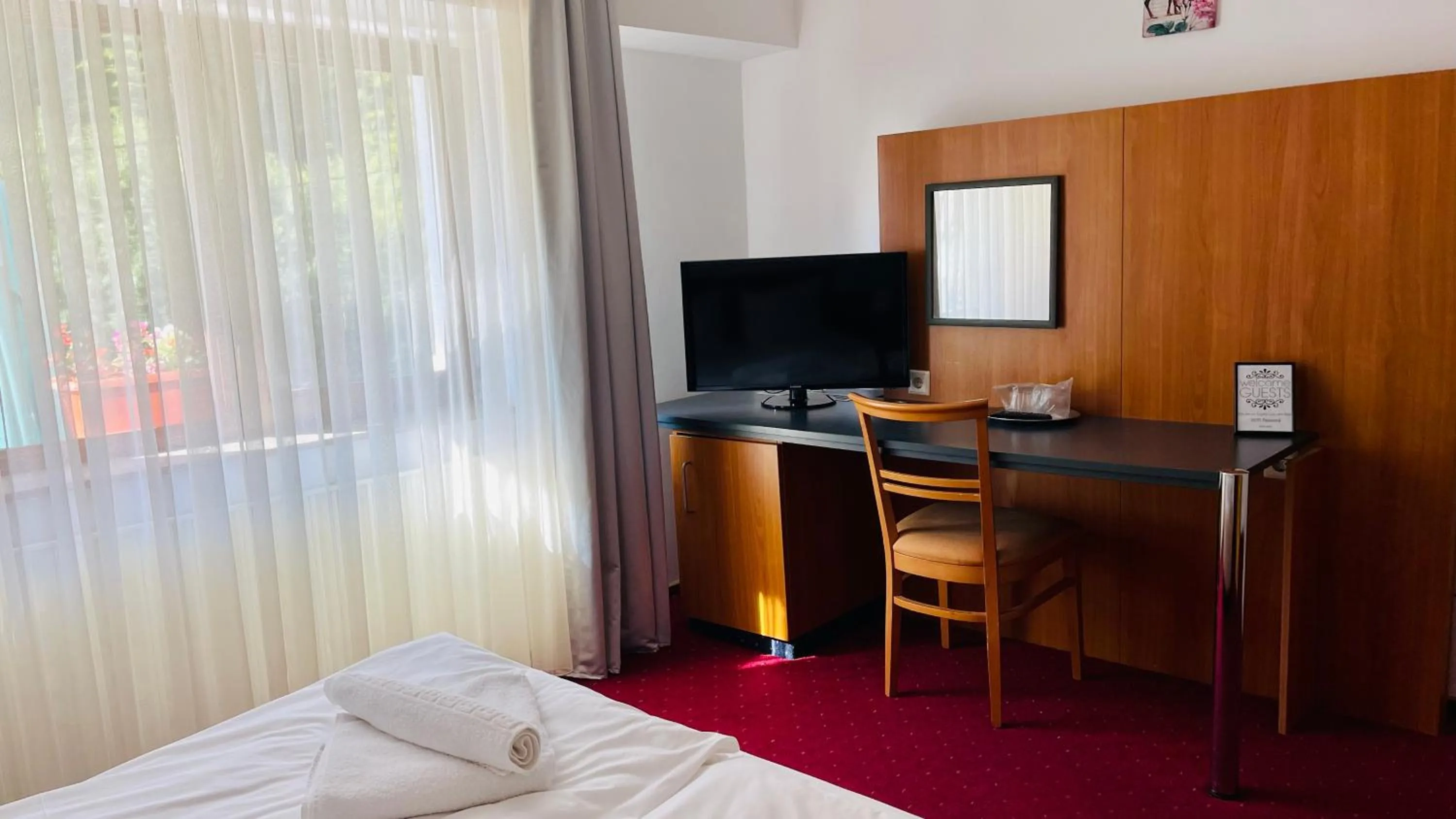 TV and multimedia, Bed in Pensiunea Kalinder