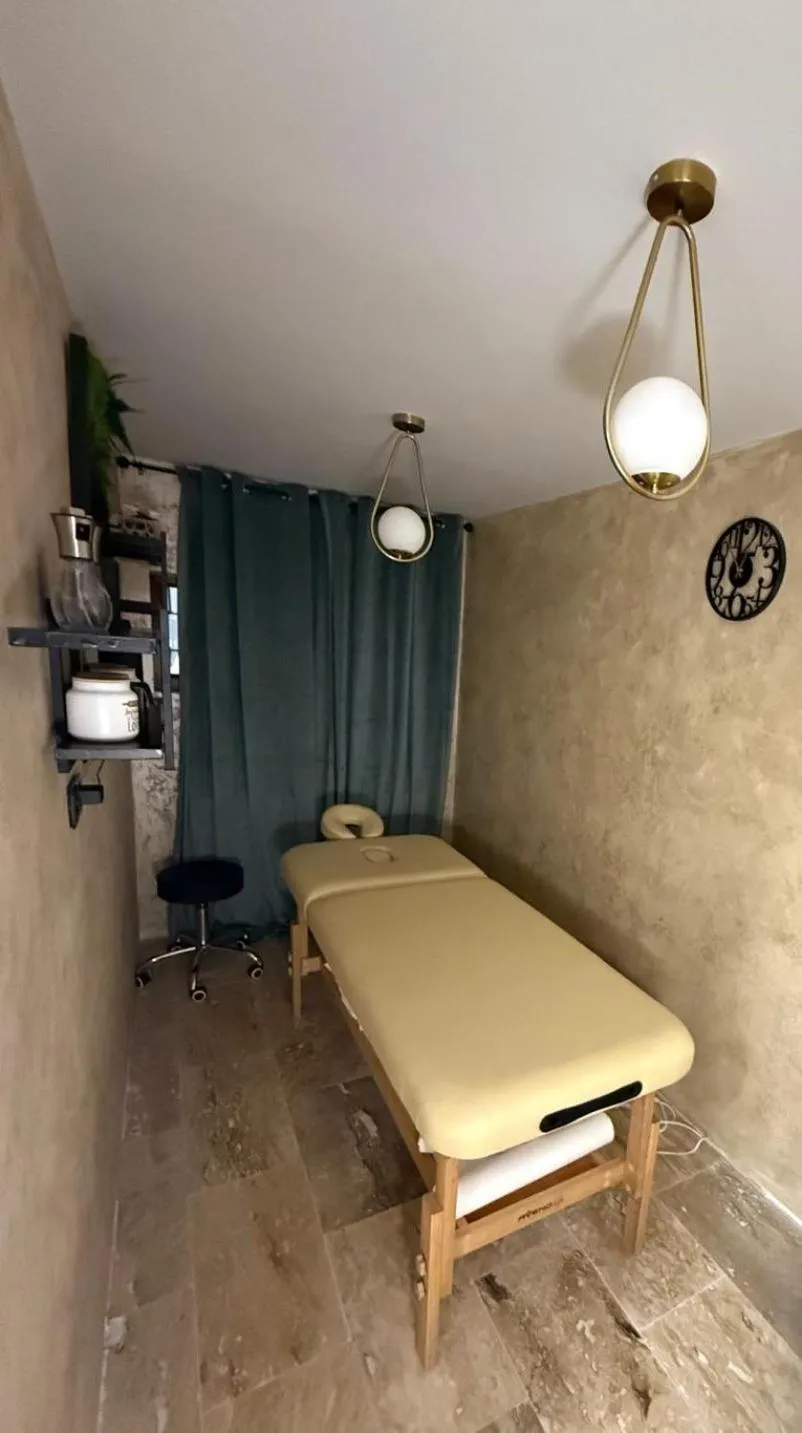 Massage in Pensiunea Kalinder