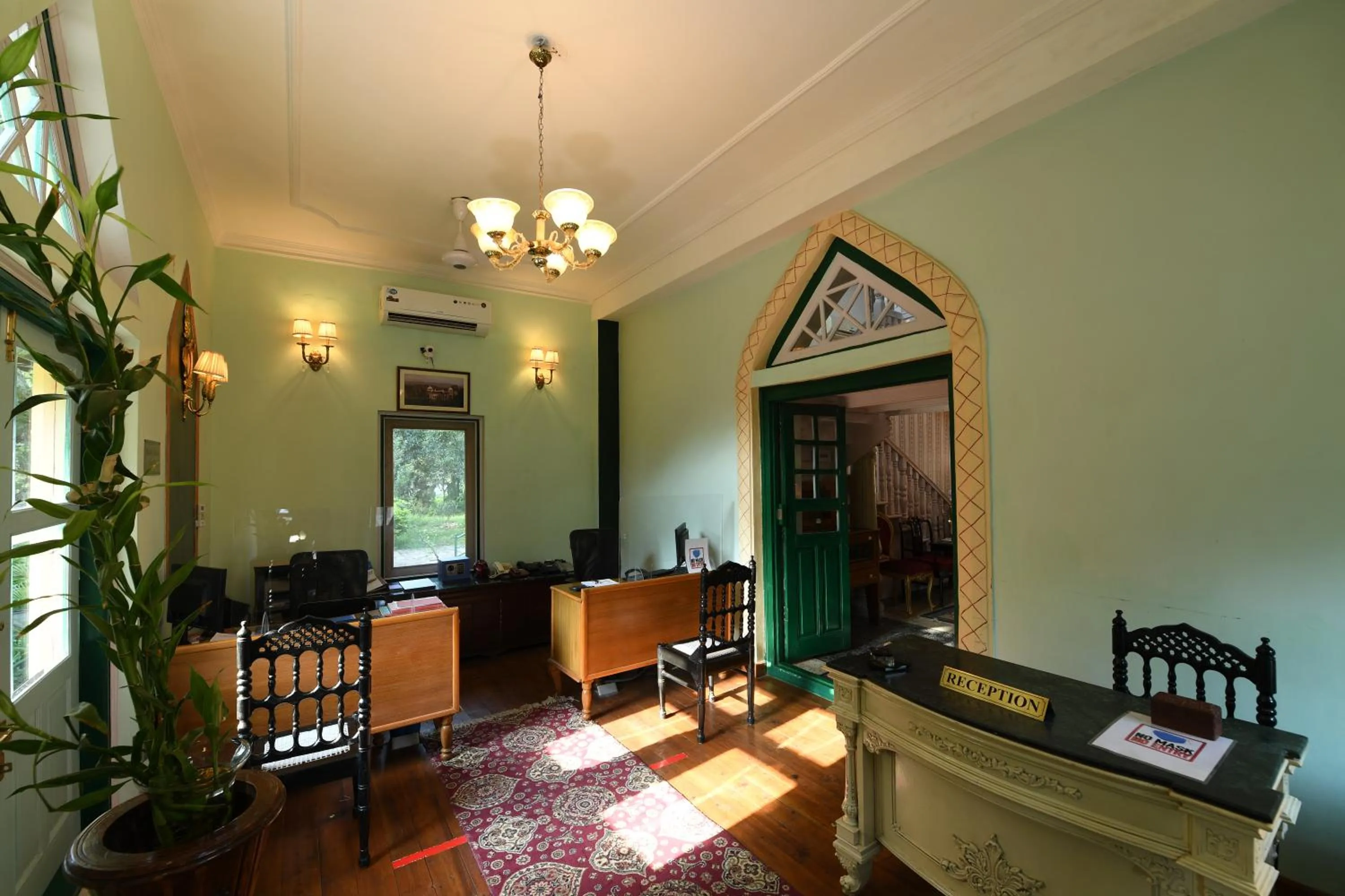 Lobby or reception in WelcomHeritage Judges Court