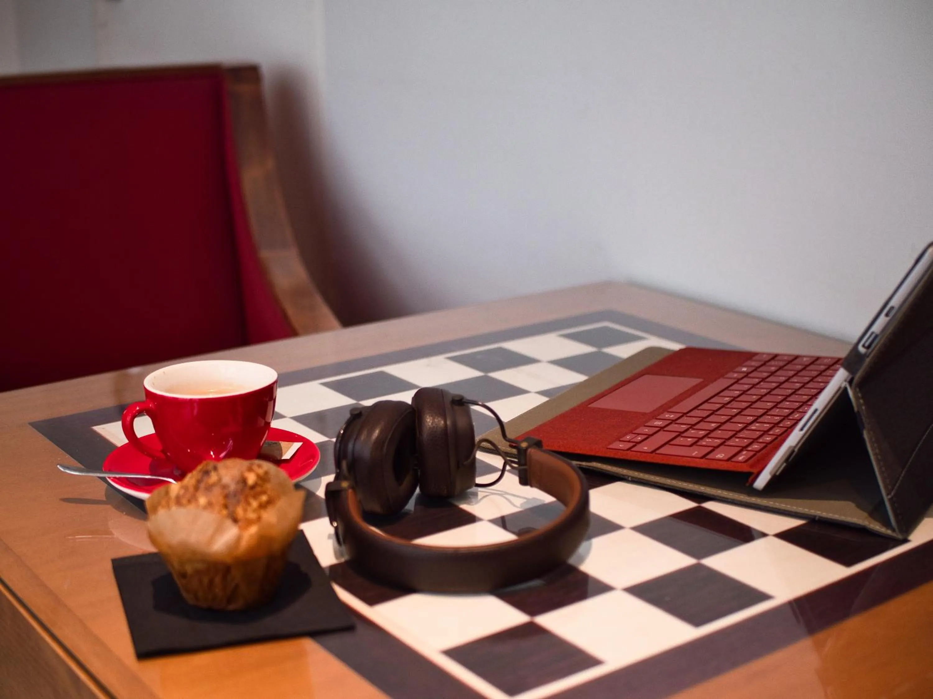 Lobby or reception in ibis Chartres Ouest Luce