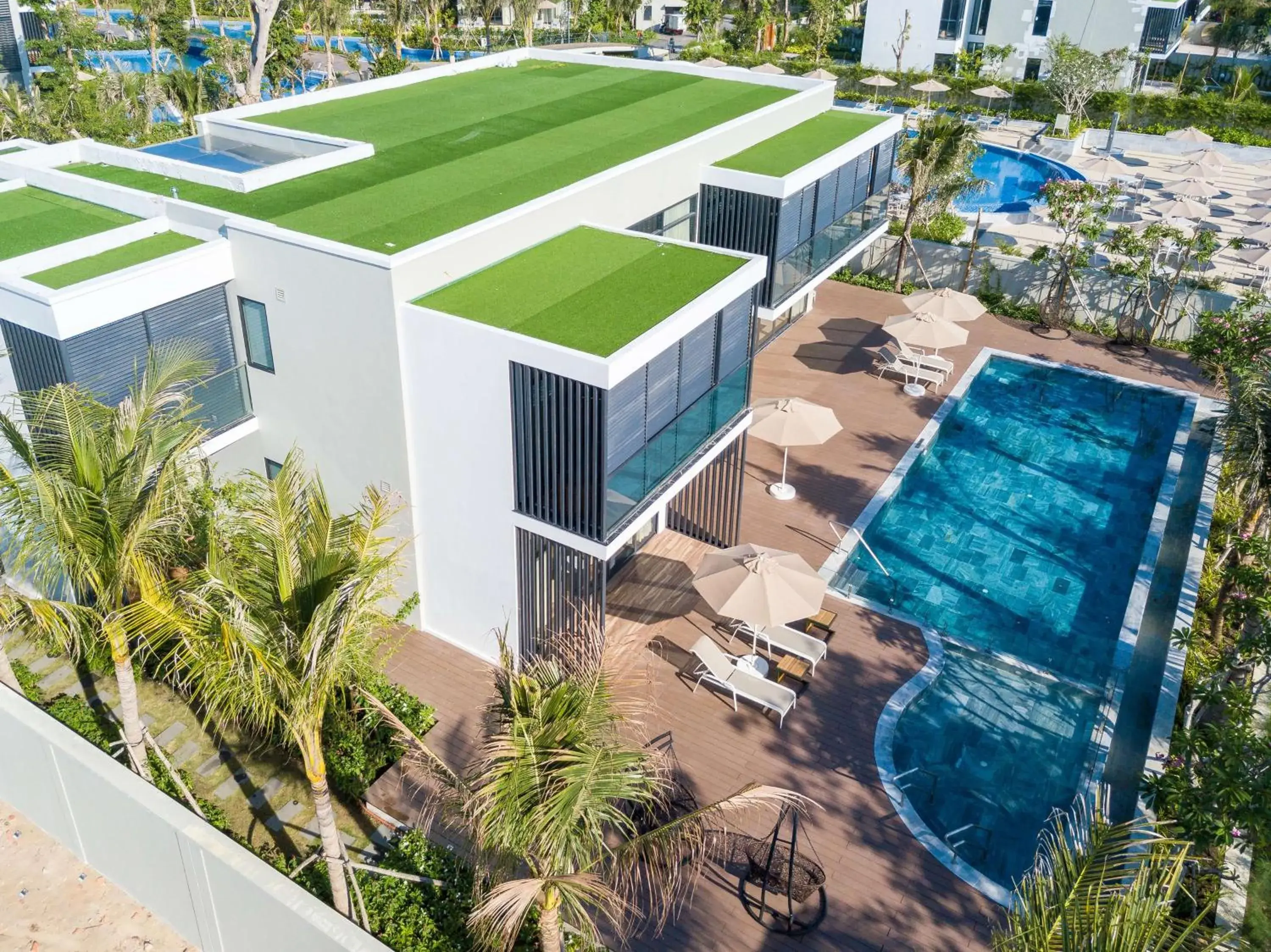 Five-Bedroom Presidential Villa with Three King Beds and Four Single Beds - Private Pool/Beach Front in Best Western Premier Sonasea Phu Quoc Five-Bedroom Presidential Villa with Three King Beds and Four Single Beds - Private Pool/Beach Front in Best Western Premier Sonasea Phu Quoc