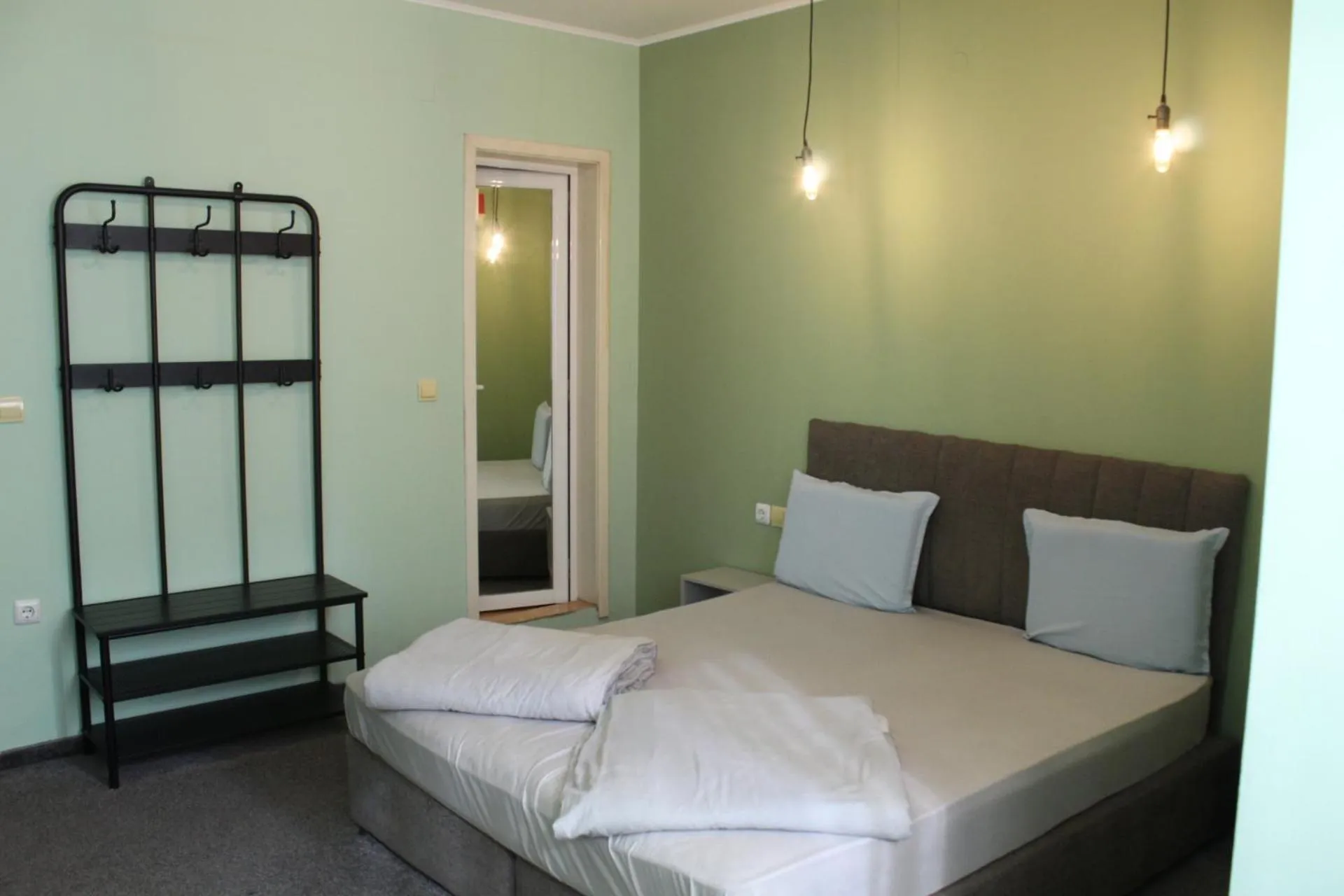 Bedroom, Bed in Hotel Color