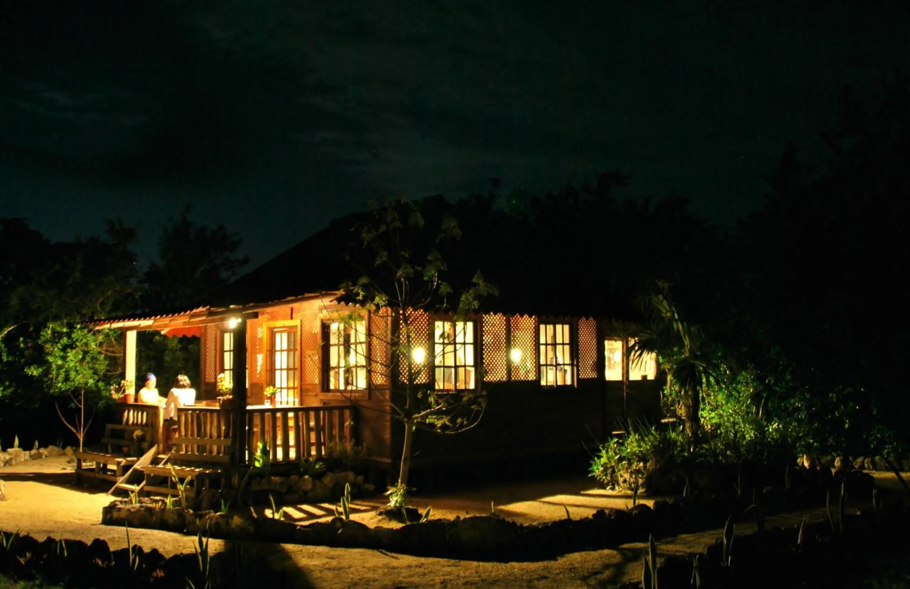 Restaurant/places to eat in Hotel El Chital