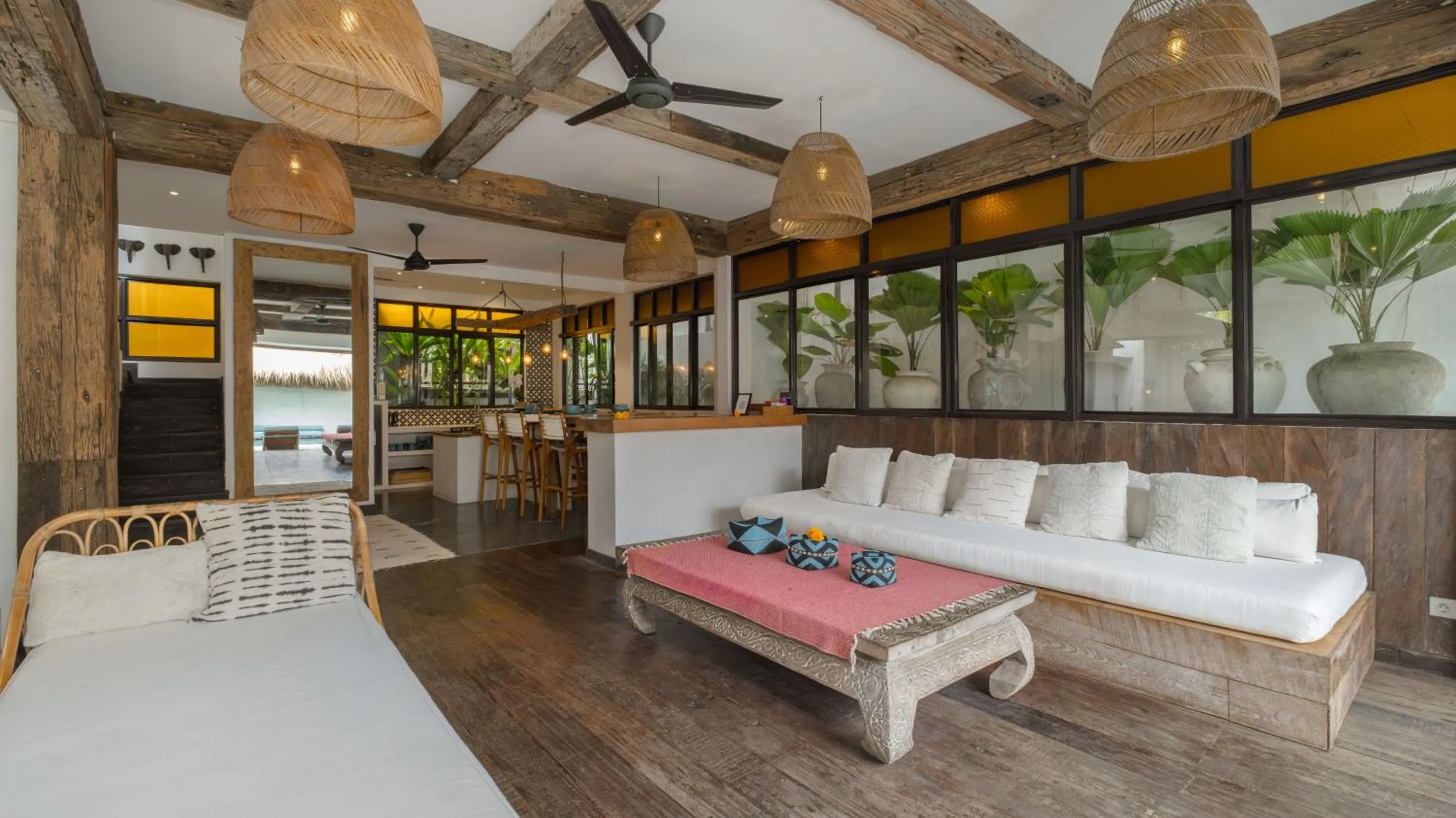 Villa Metisse by Villa Finder