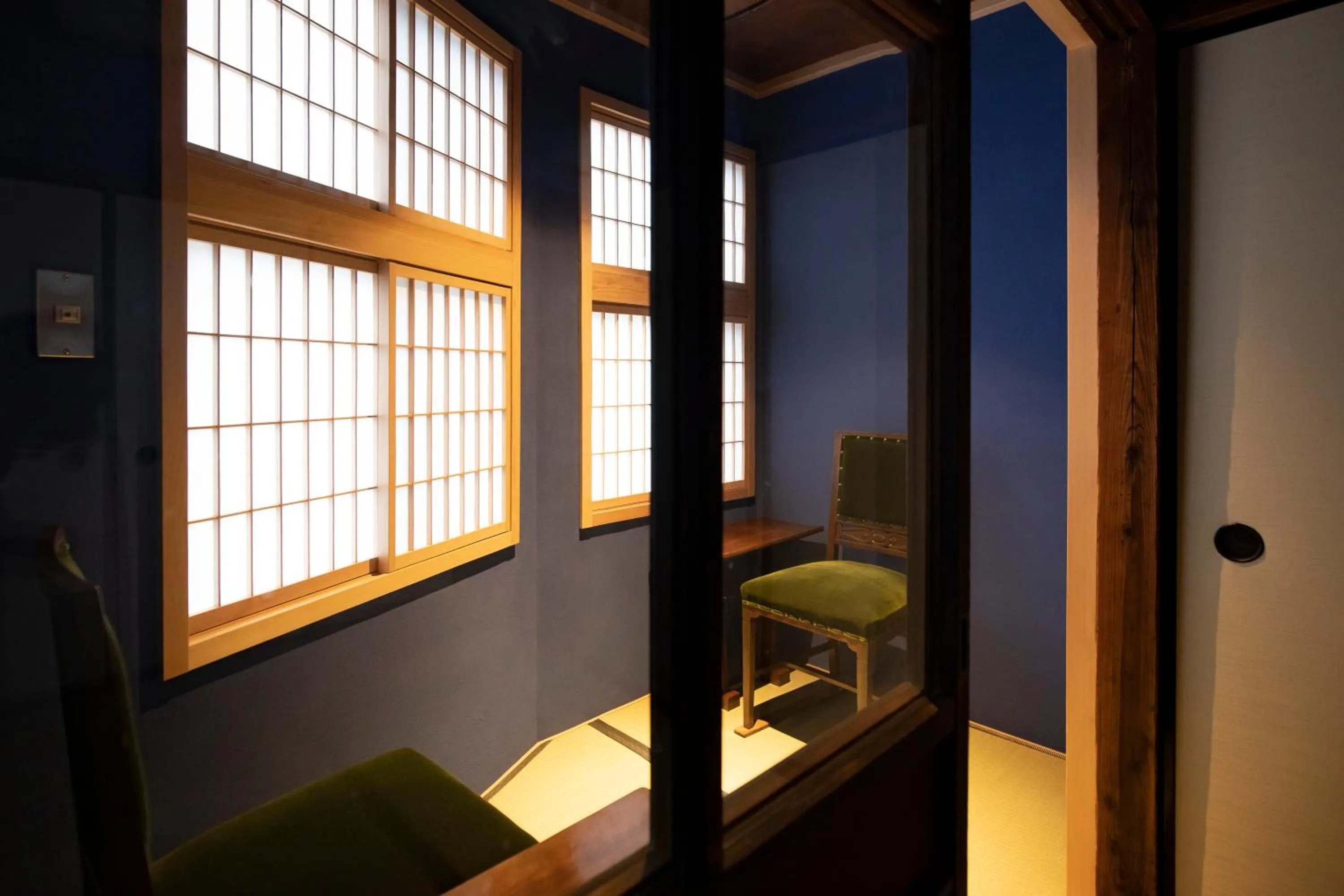 Seating area in Kanazawa Machiya Kenroku