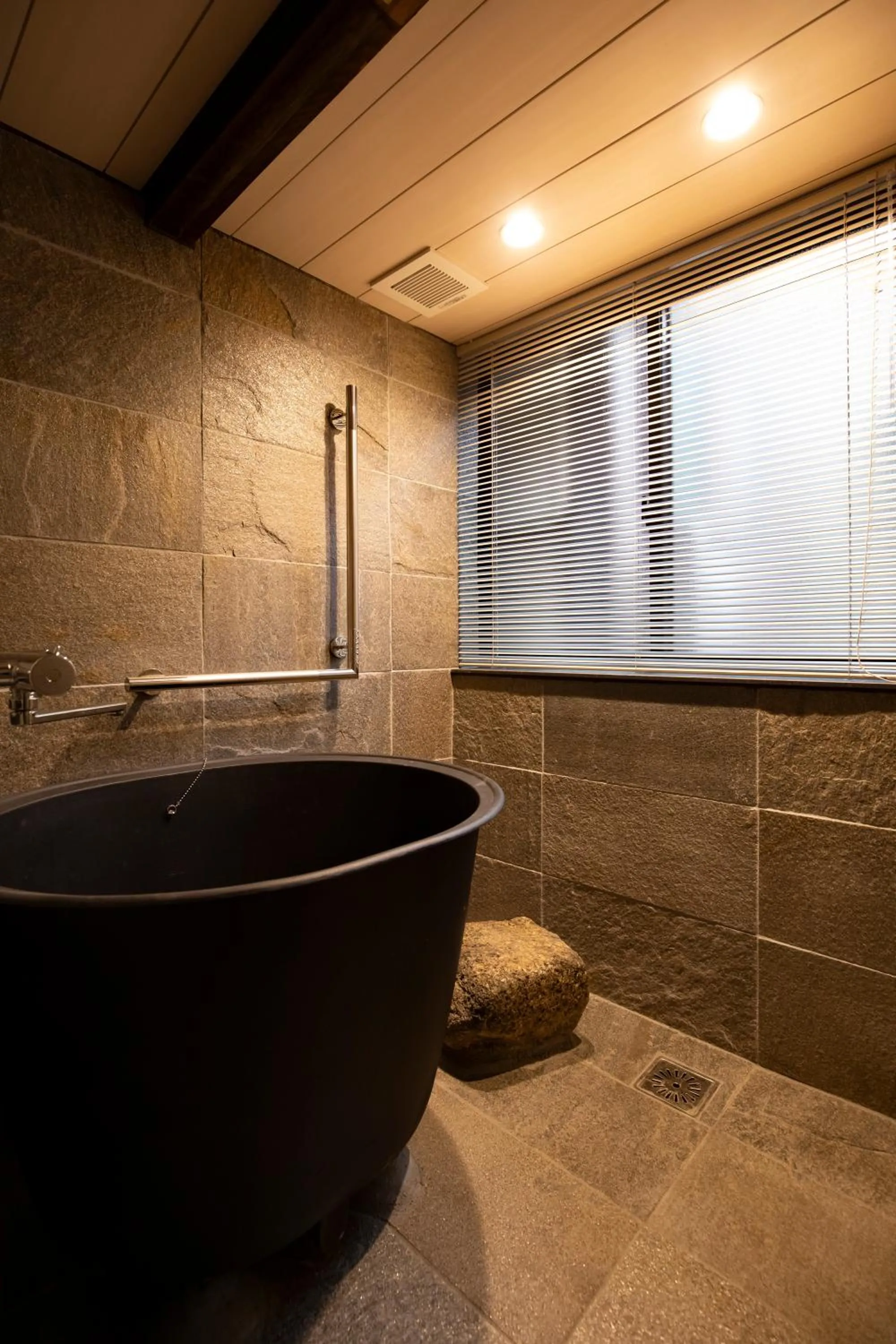 Bathroom in Kanazawa Machiya Kenroku