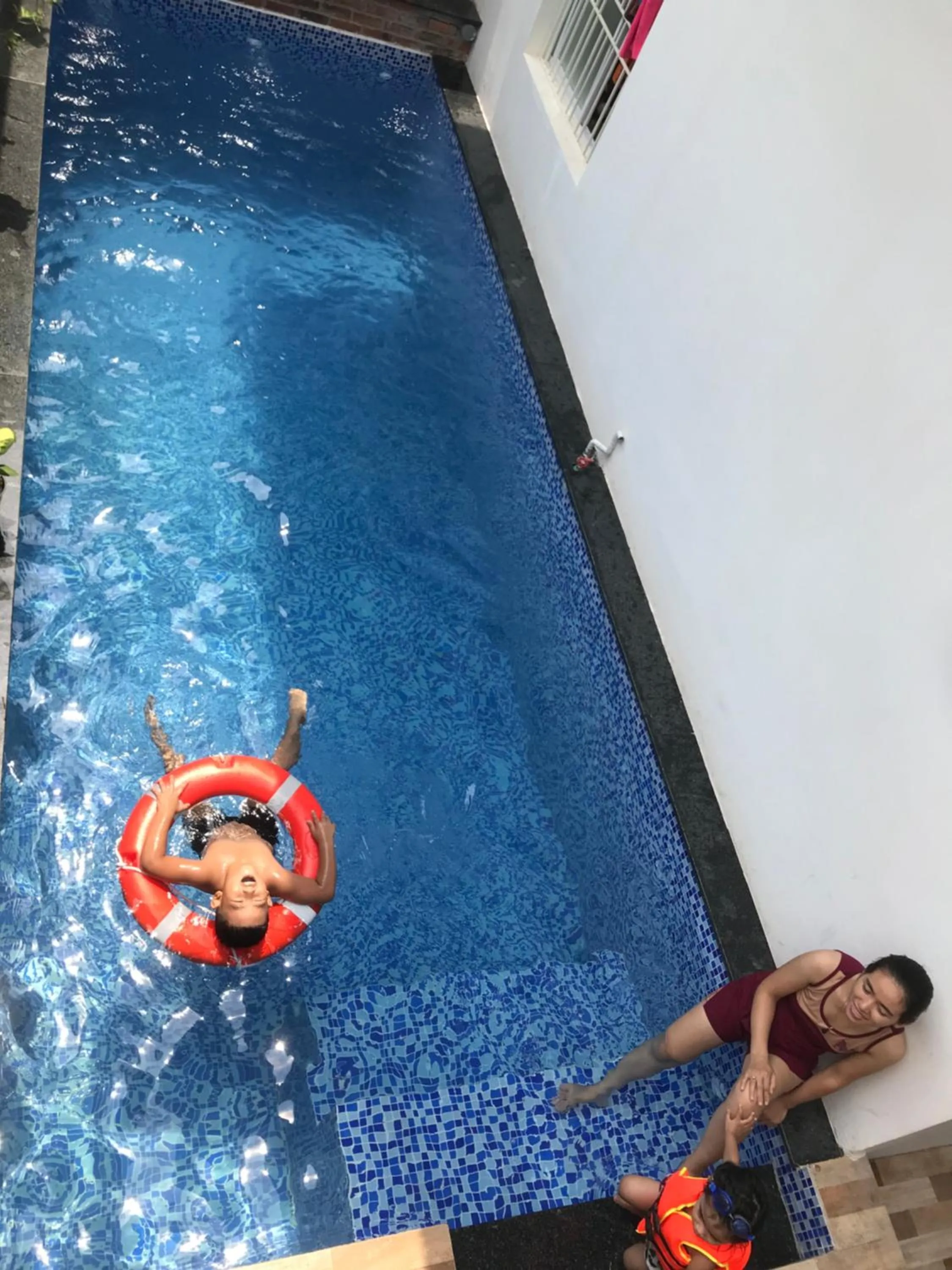 Swimming pool in Hue Four Seasons Hotel