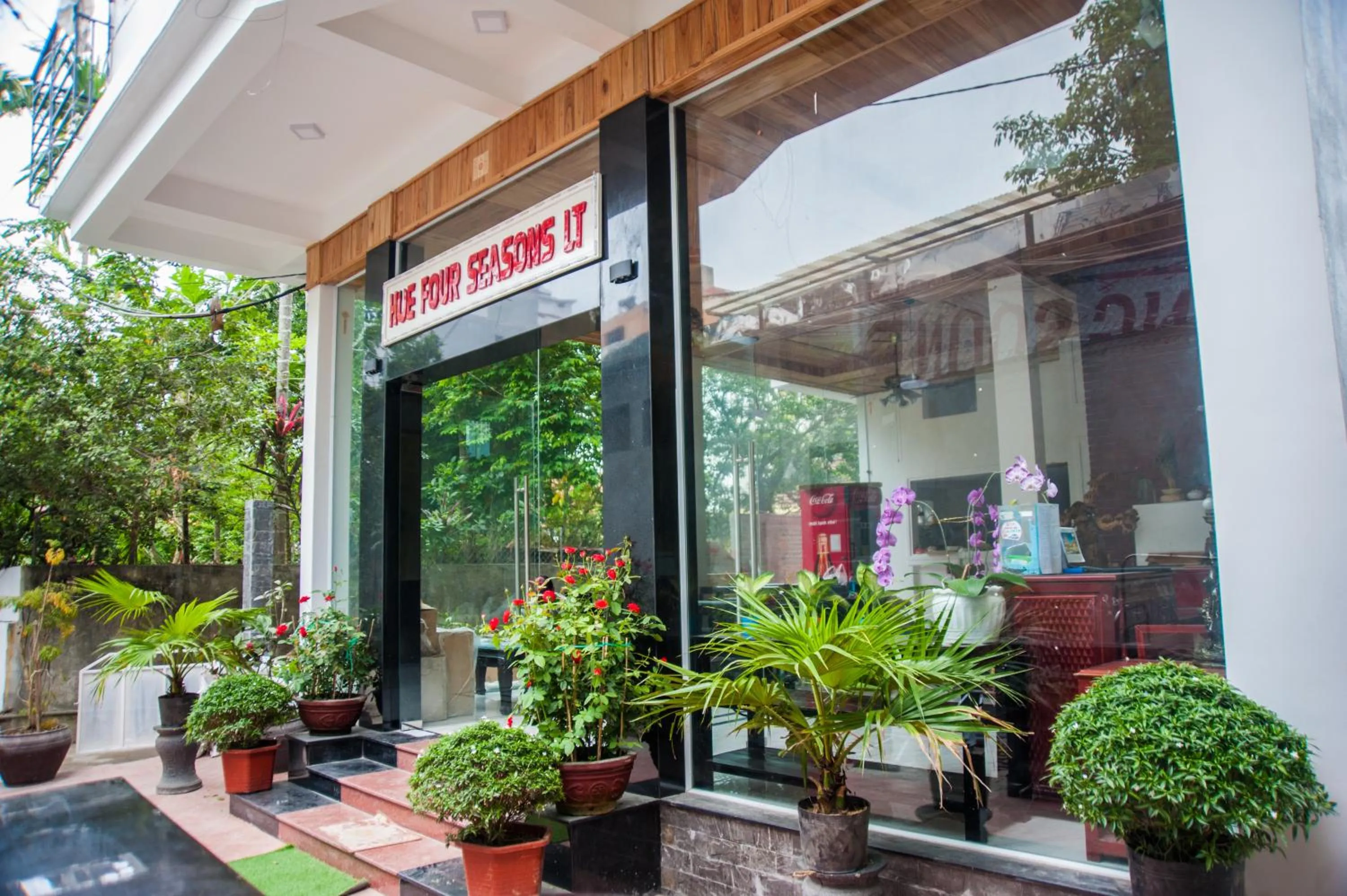 Property building in Hue Four Seasons Hotel