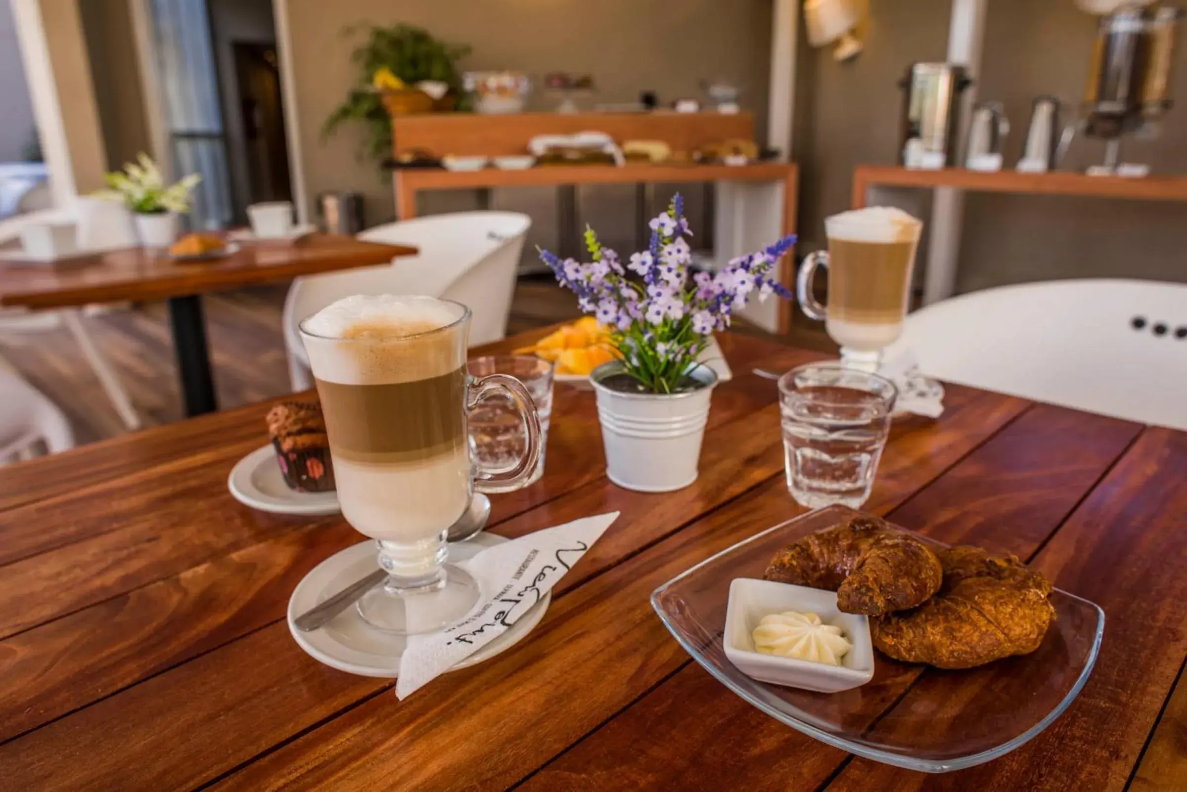 Restaurant/places to eat in 2122 Hotel Art Design Restaurant/places to eat in 2122 Hotel Art Design