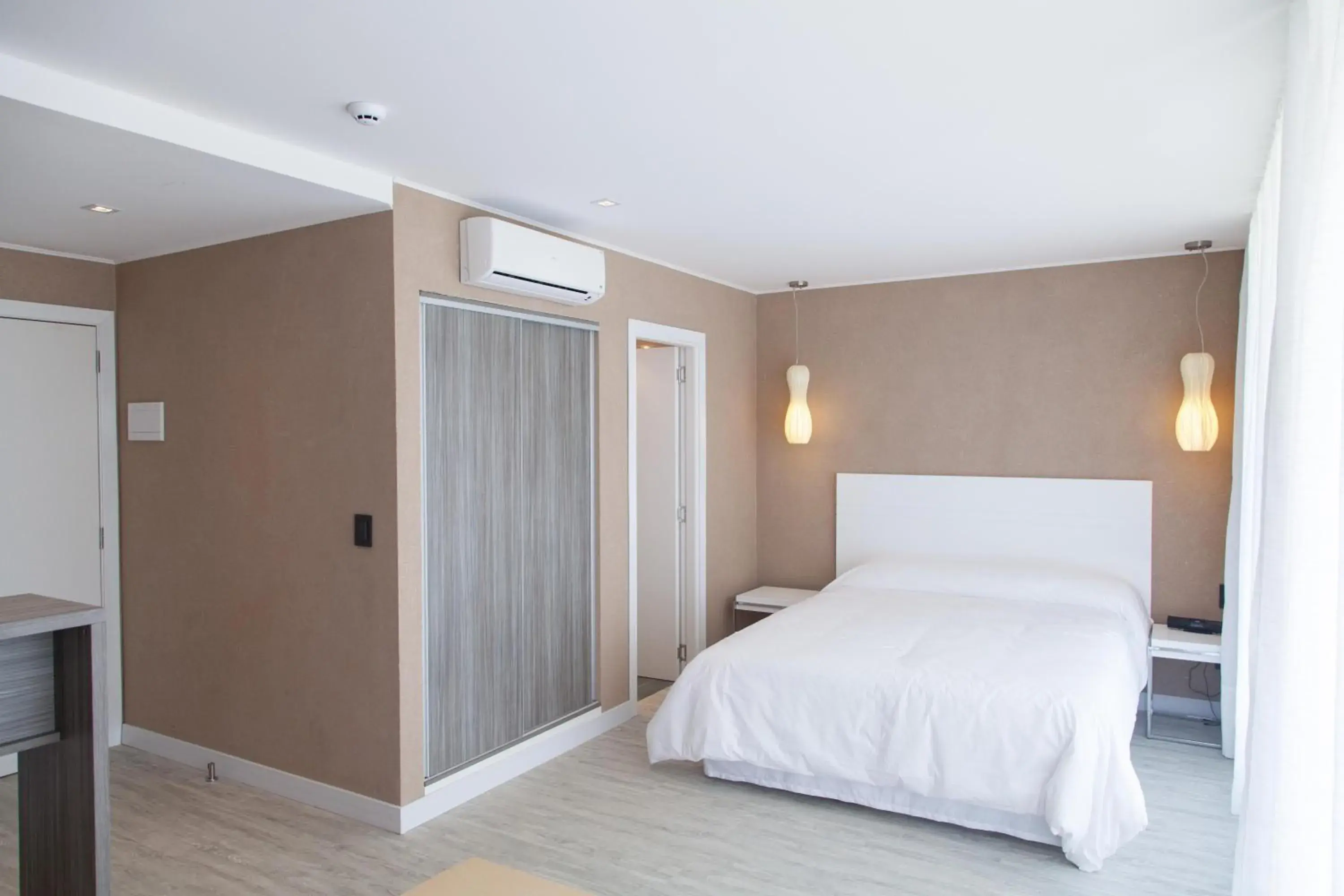 Photo of the whole room, Bed in 2122 Hotel Art Design Photo of the whole room, Bed in 2122 Hotel Art Design