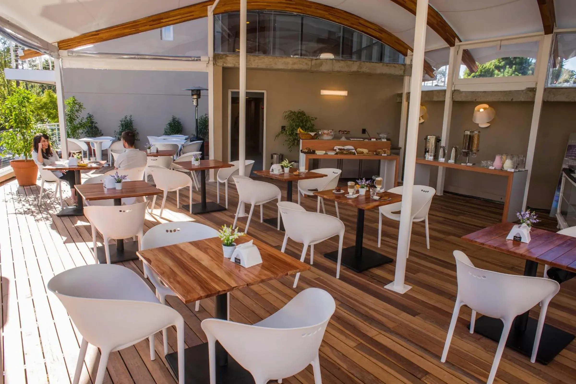 Restaurant/places to eat in 2122 Hotel Art Design Restaurant/places to eat in 2122 Hotel Art Design