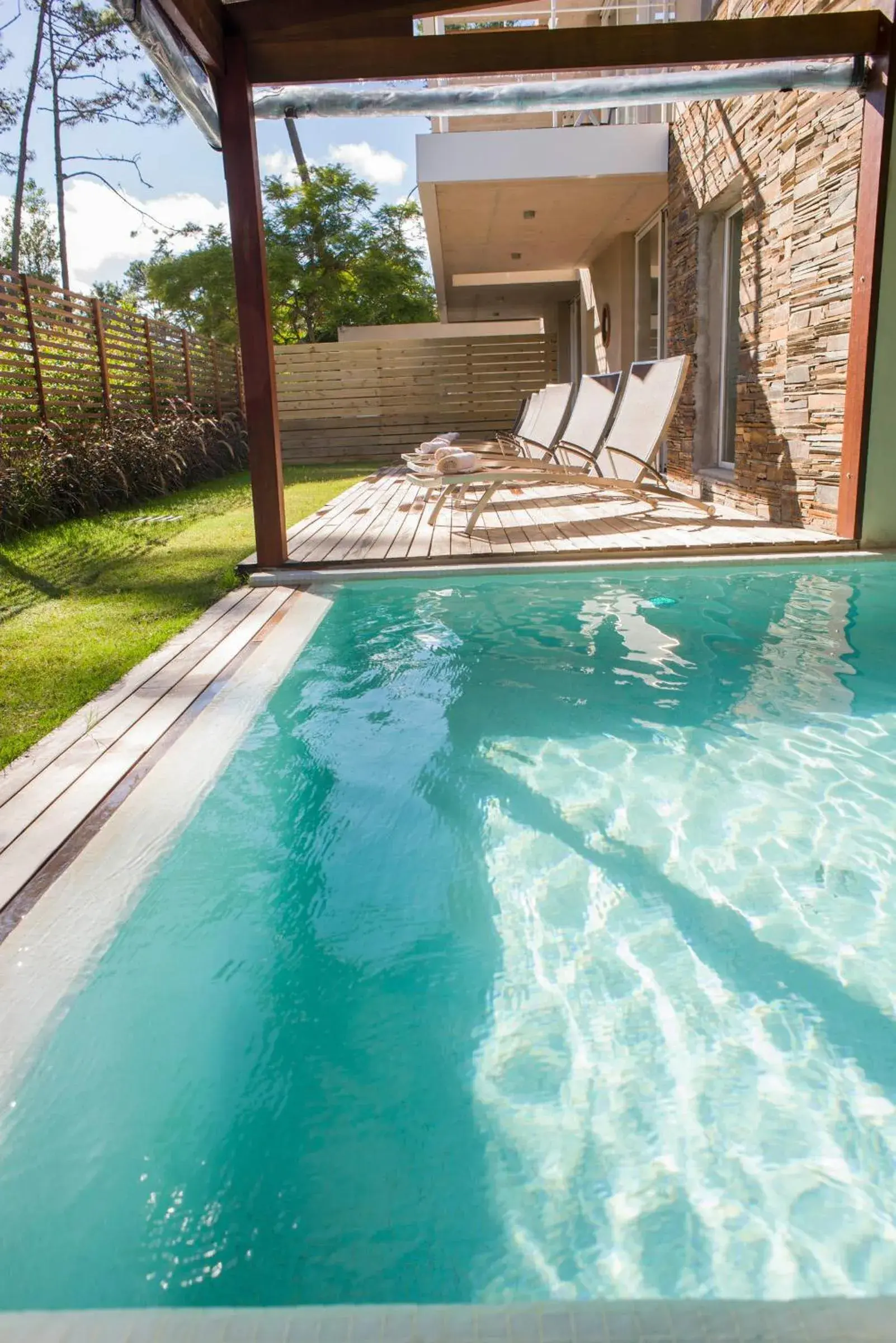 Swimming pool in 2122 Hotel Art Design Swimming pool in 2122 Hotel Art Design