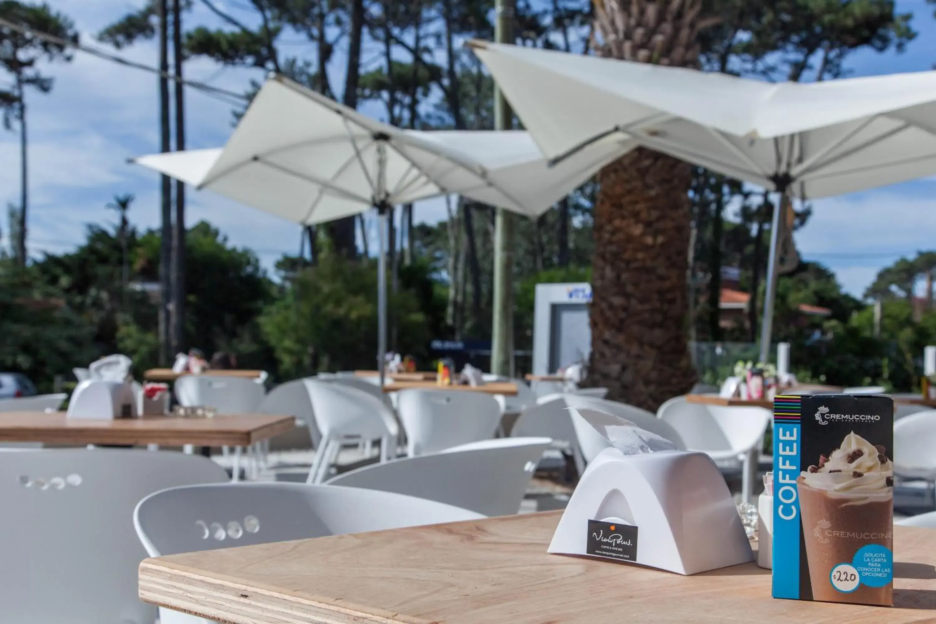 Restaurant/places to eat in 2122 Hotel Art Design Restaurant/places to eat in 2122 Hotel Art Design