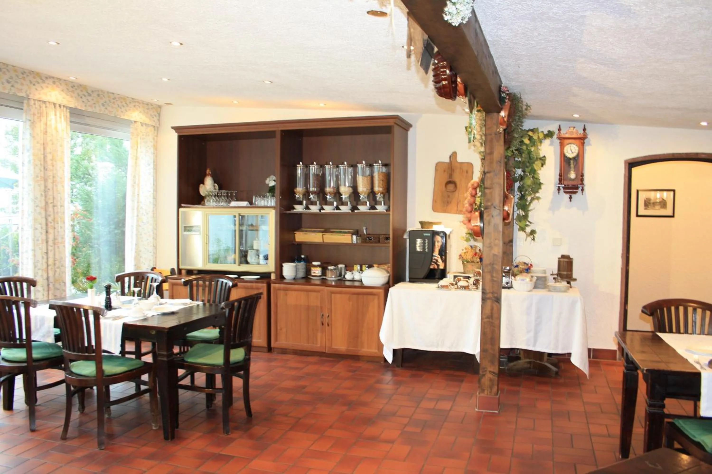 Area and facilities in Isenburger Hof