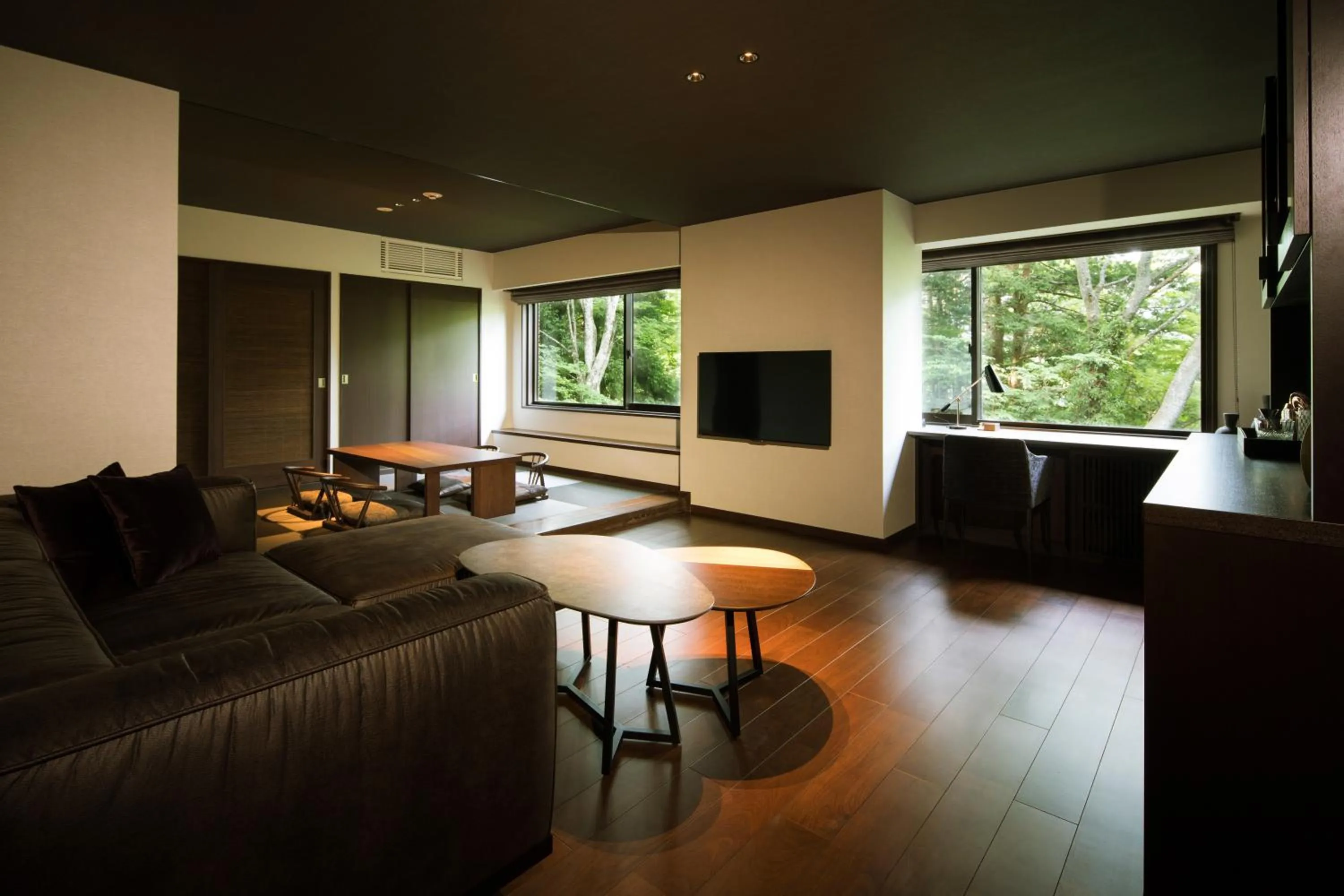 Living room in barhotel Hakone Kazan