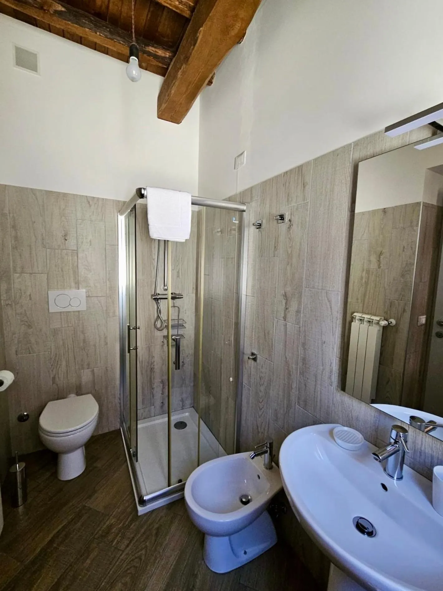 Shower in B&B Leofreni Natura