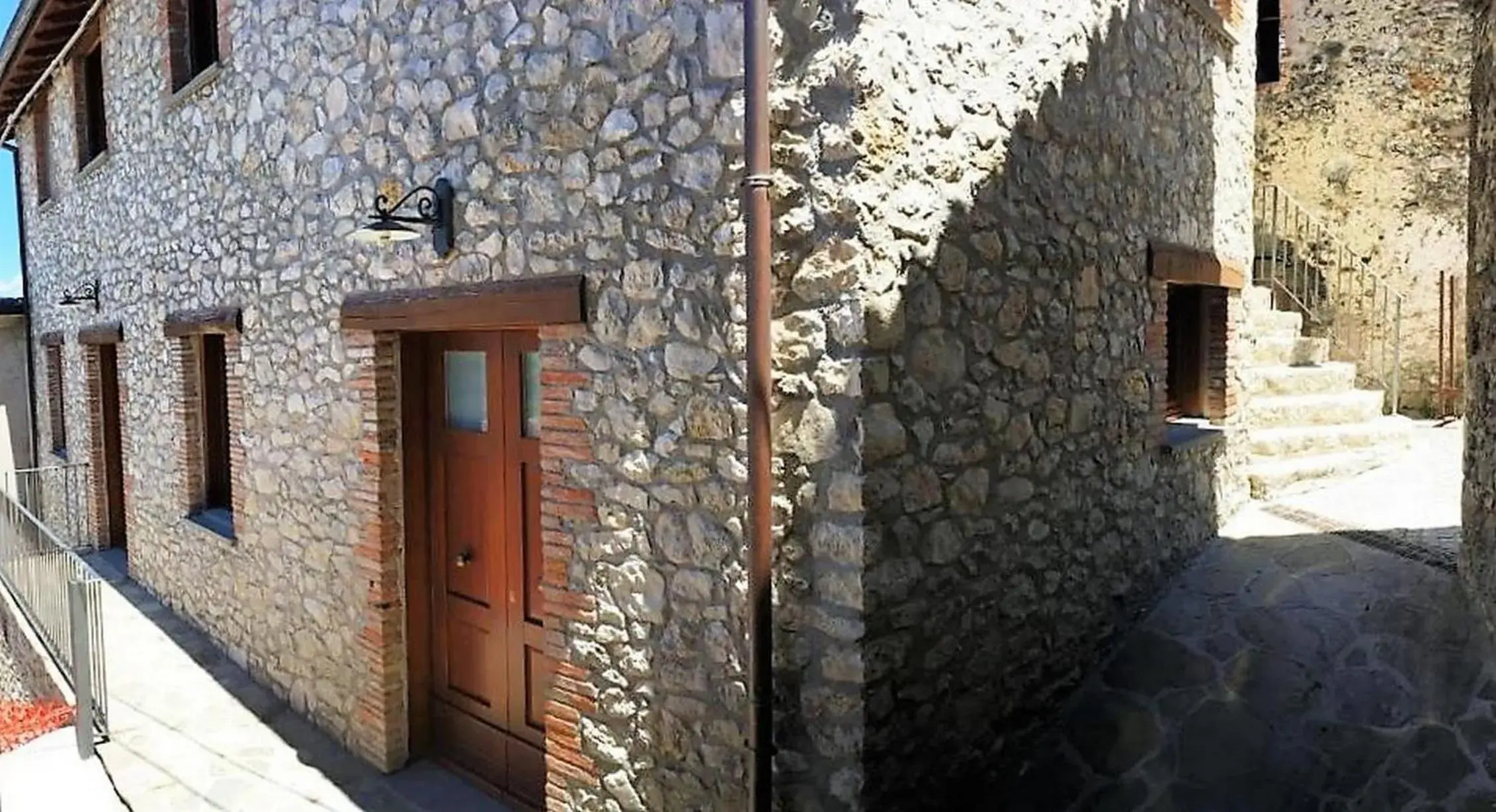 Triple Room with Private Bathroom in B&B Leofreni Natura Triple Room with Private Bathroom in B&B Leofreni Natura
