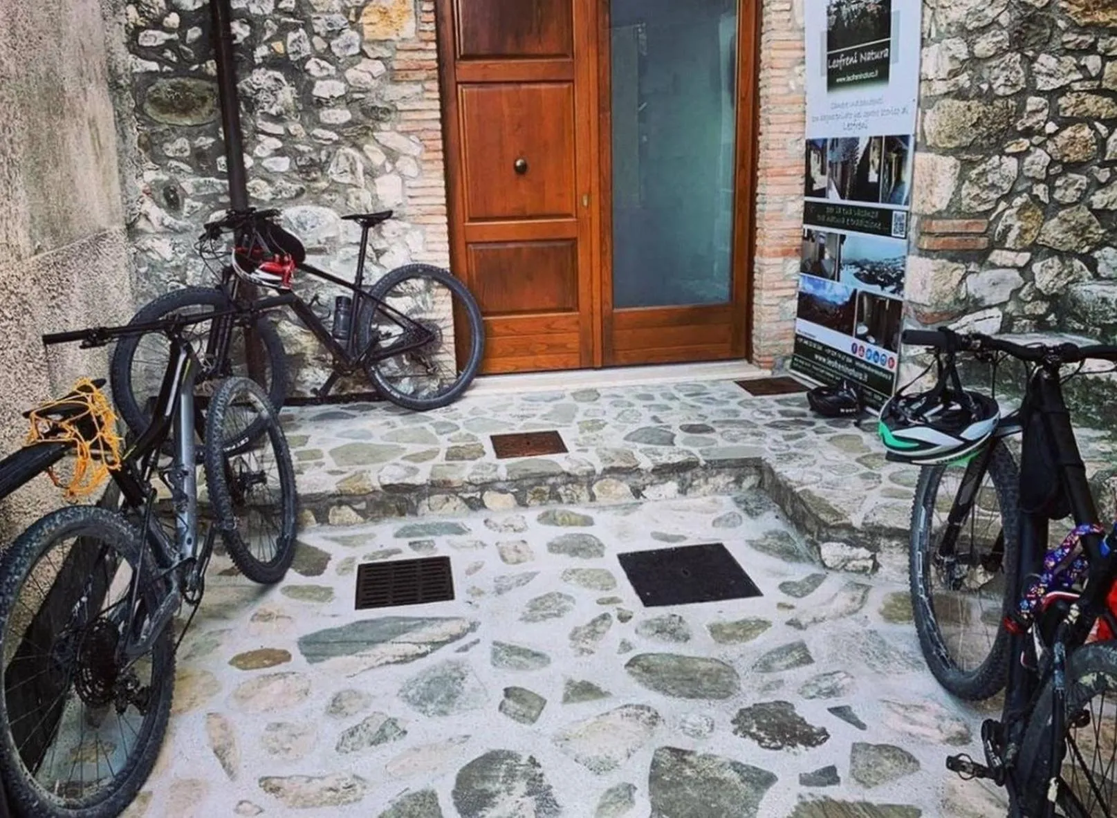 Cycling in B&B Leofreni Natura