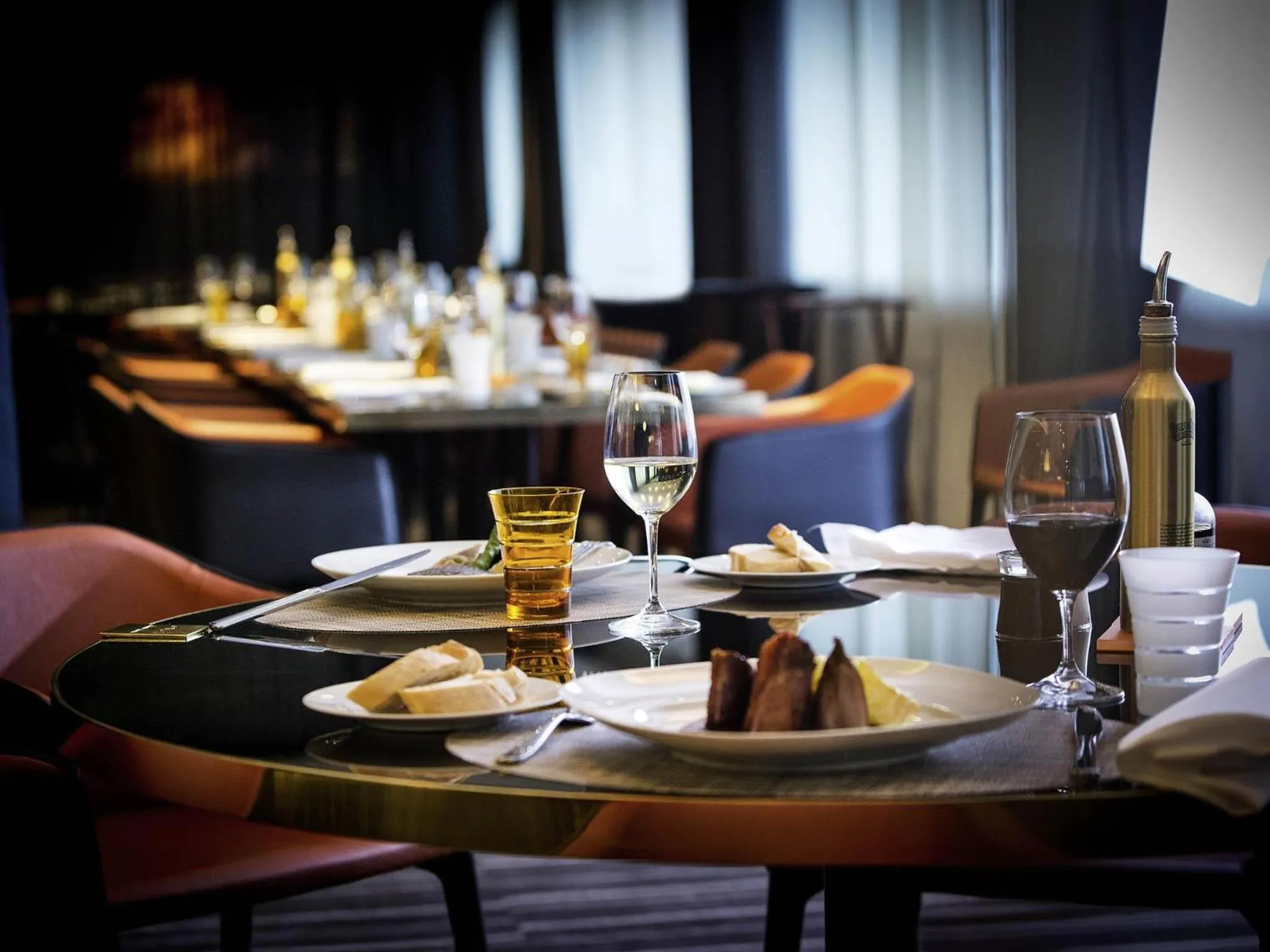 Restaurant/places to eat in Pullman Brussels Centre Midi