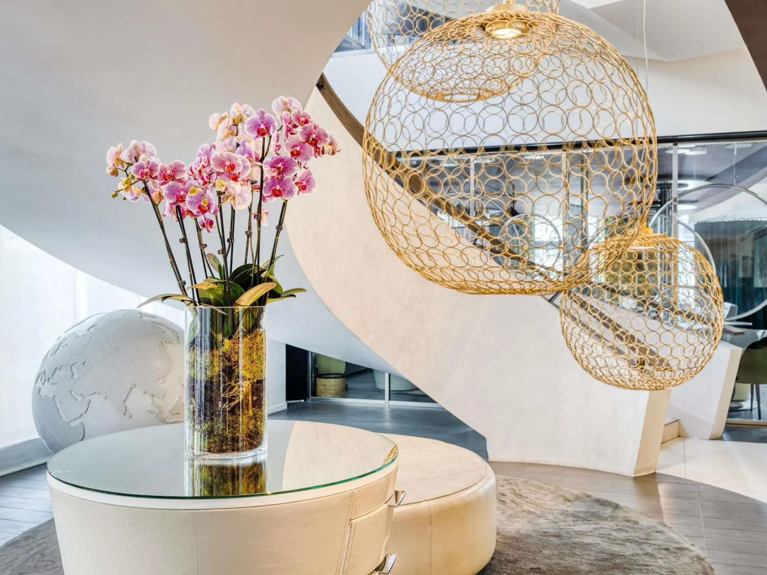 Property building in Pullman Brussels Centre Midi Property building in Pullman Brussels Centre Midi