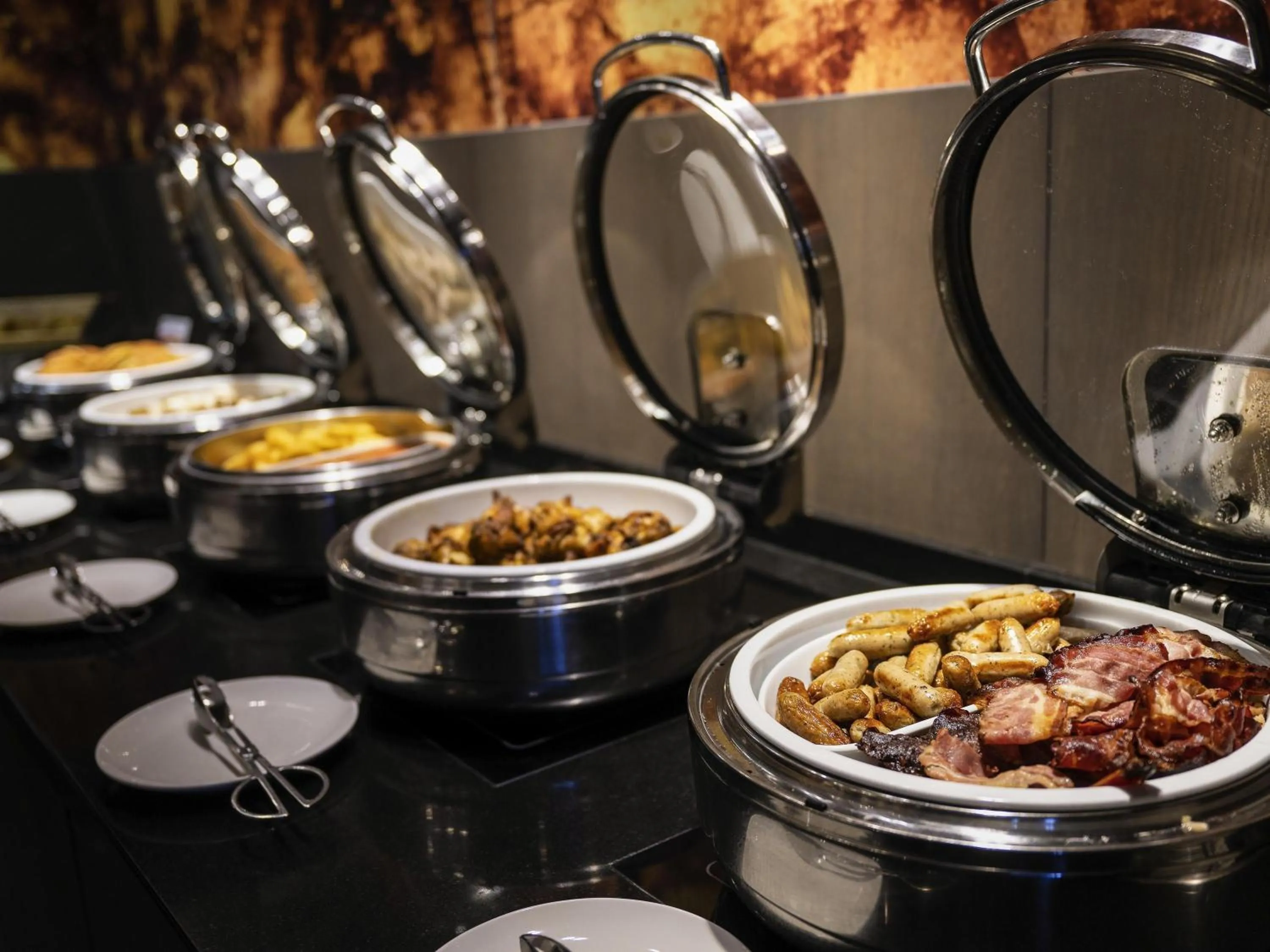 Restaurant/places to eat in Pullman Brussels Centre Midi