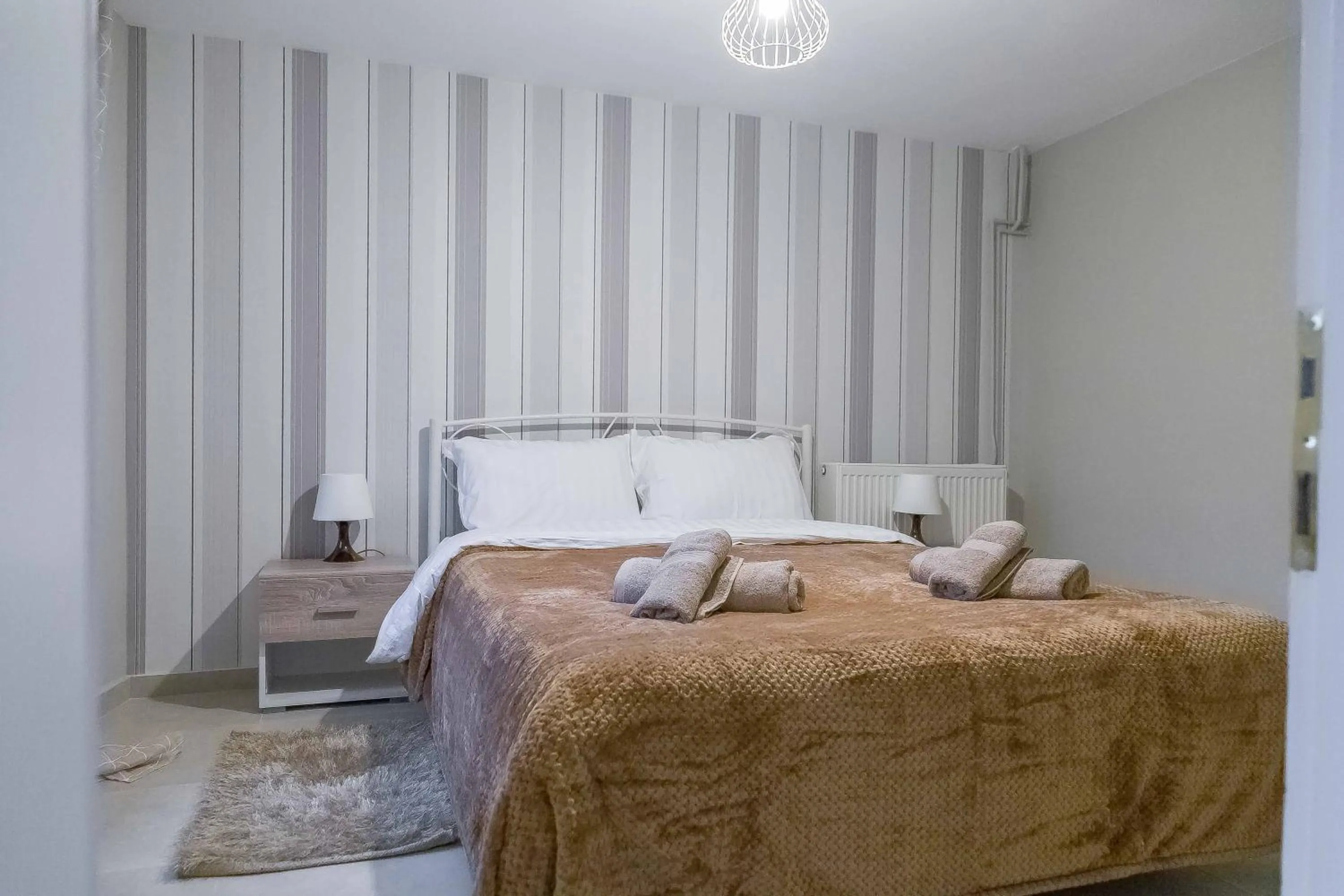 Bedroom, Bed in Historic Luxury House in the Heart of Meteora