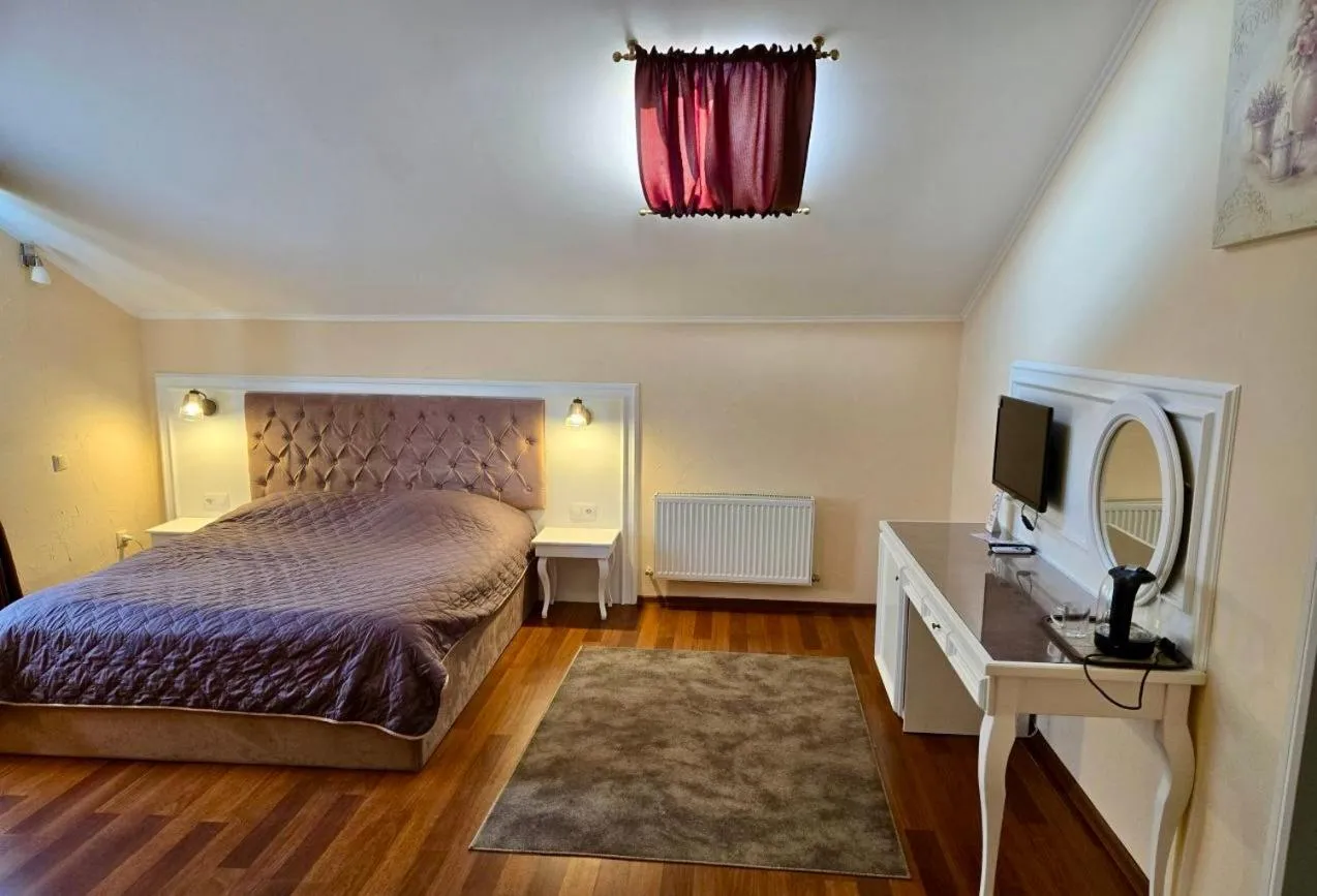 Bed in Helen Hotel