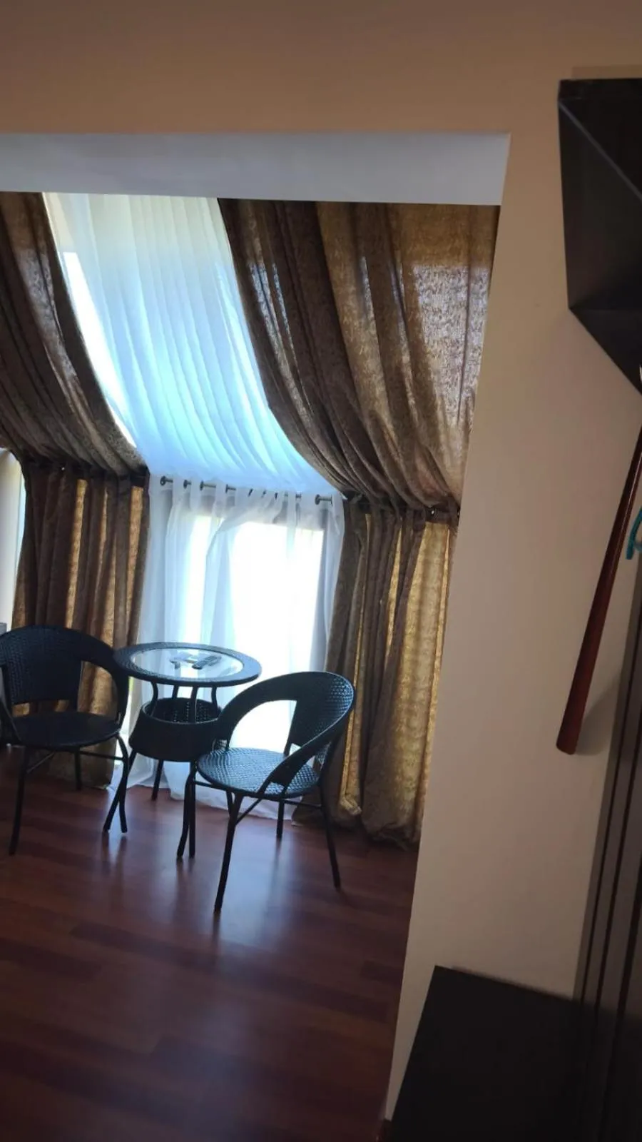 Helen Hotel