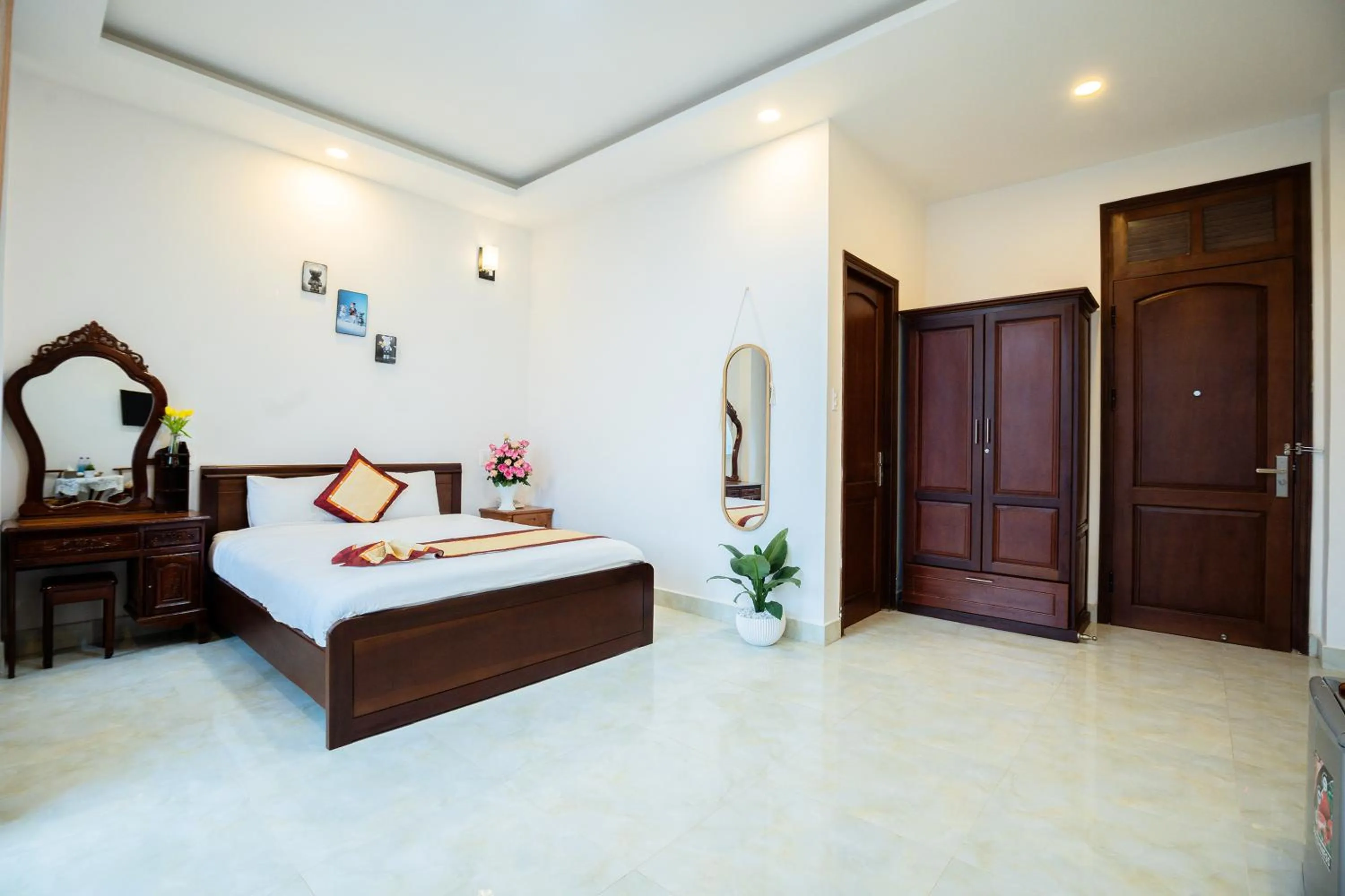 Bed in Tuấn An Hotel