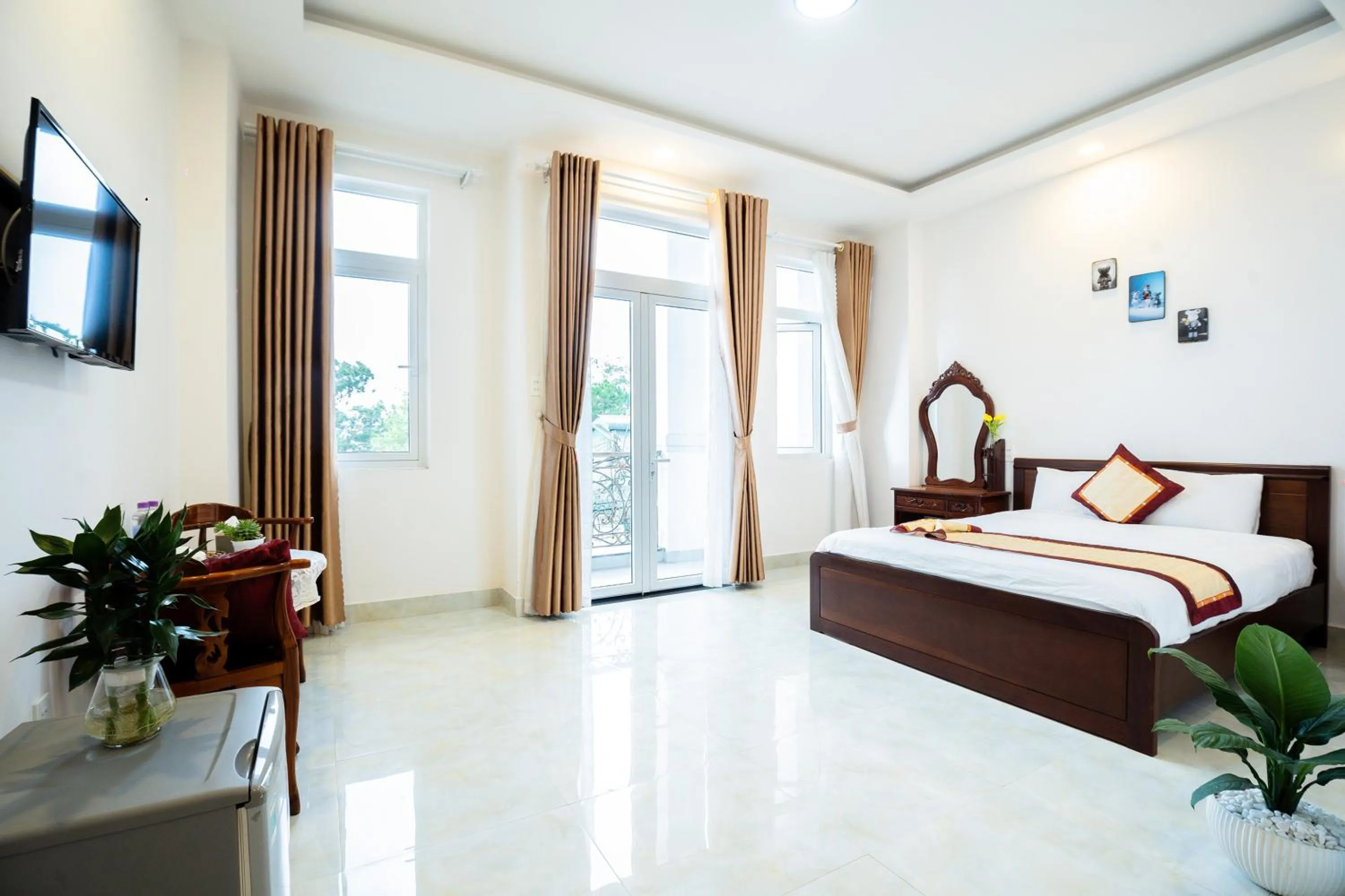 Bed in Tuấn An Hotel