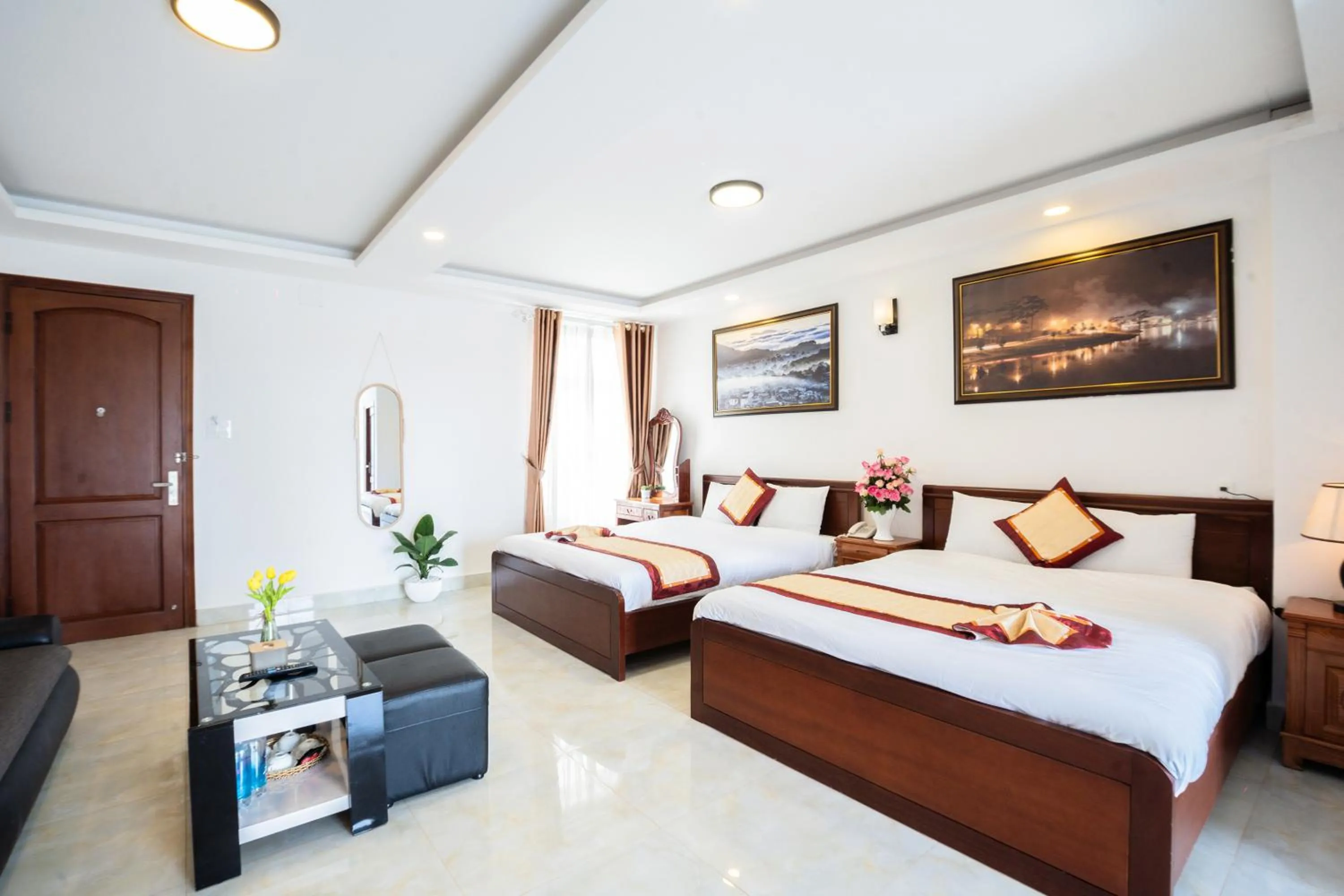 Bed in Tuấn An Hotel