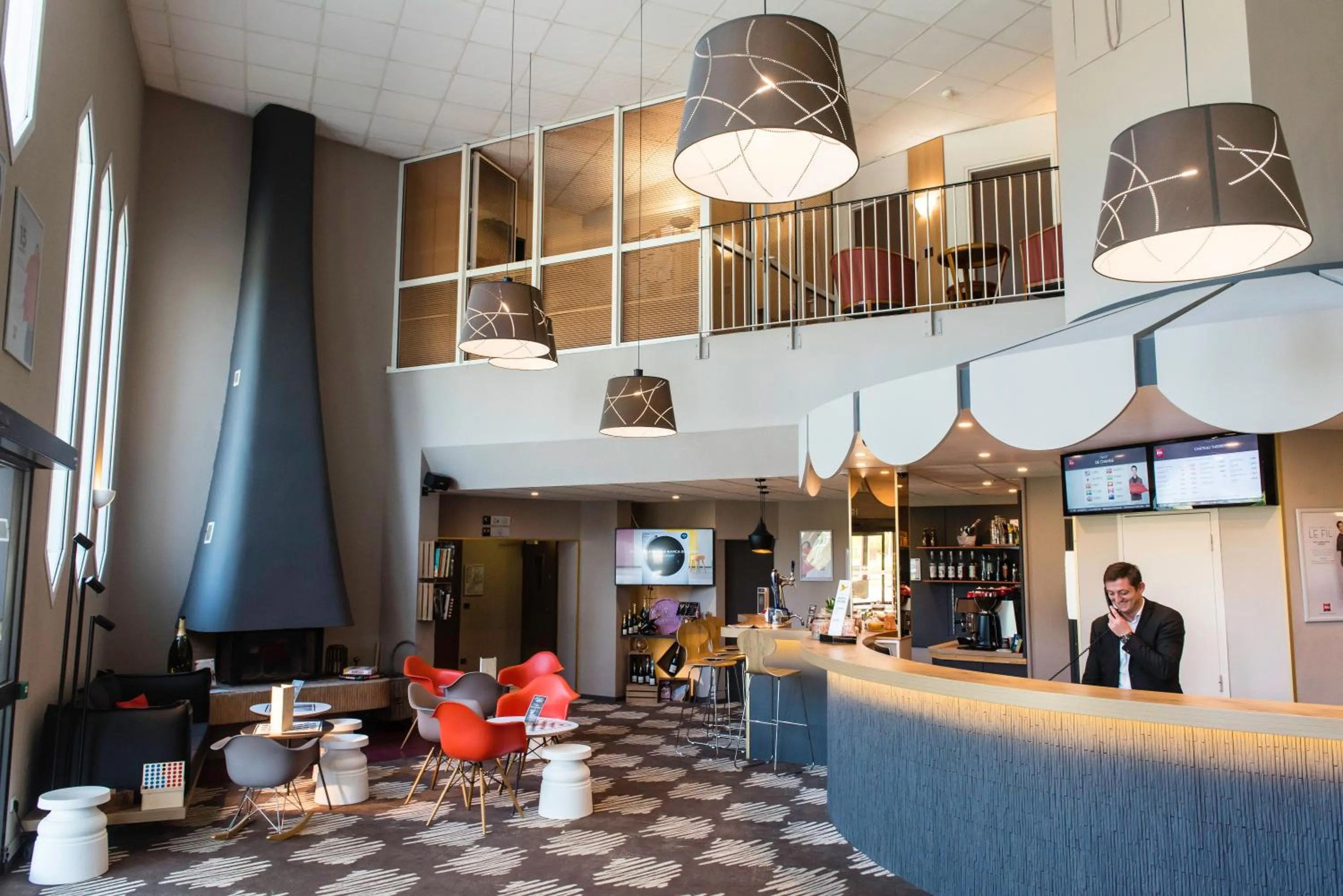 Decorative detail in Ibis Château-Thierry