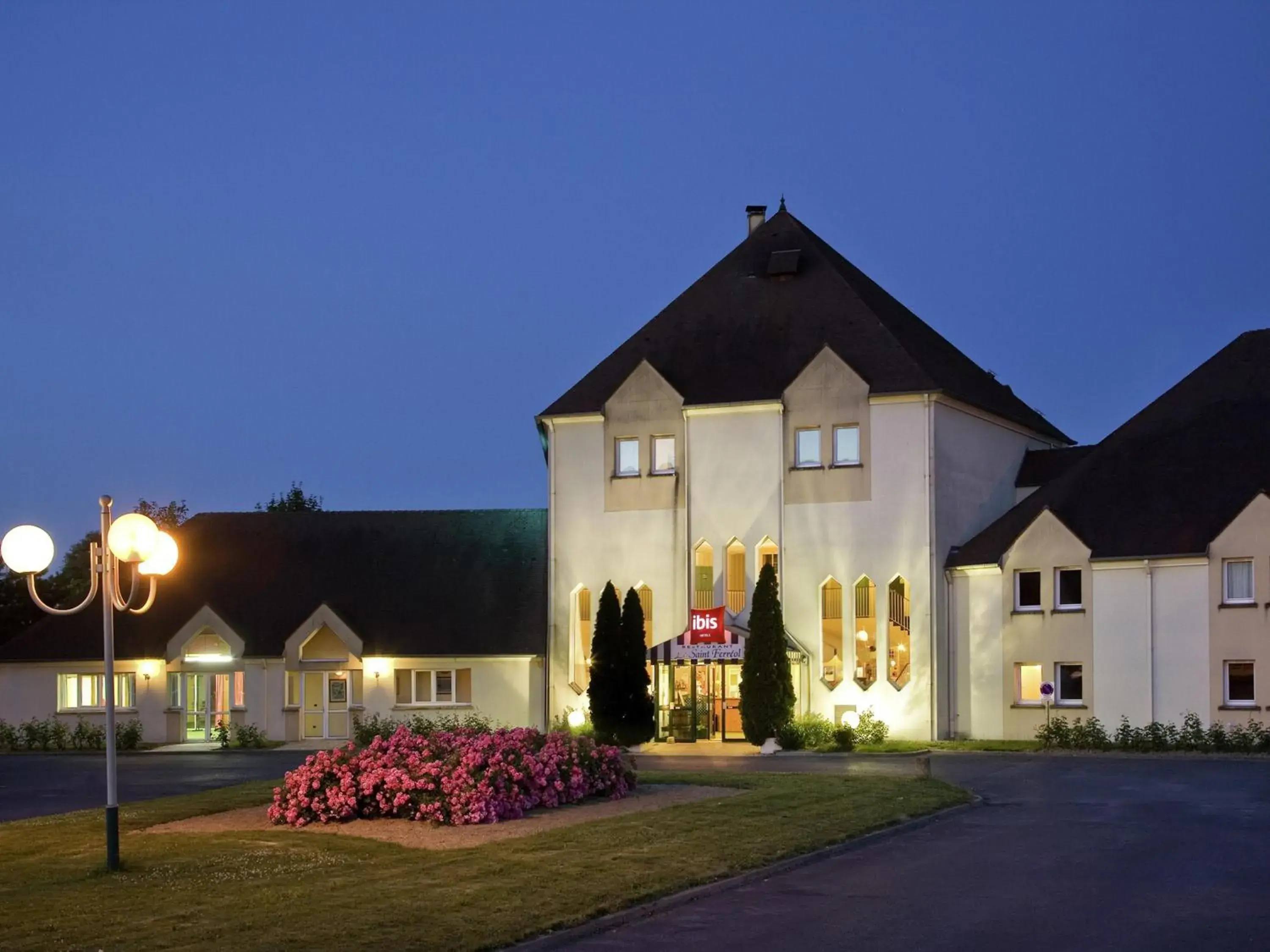 Property building in Ibis Château-Thierry Property building in Ibis Château-Thierry