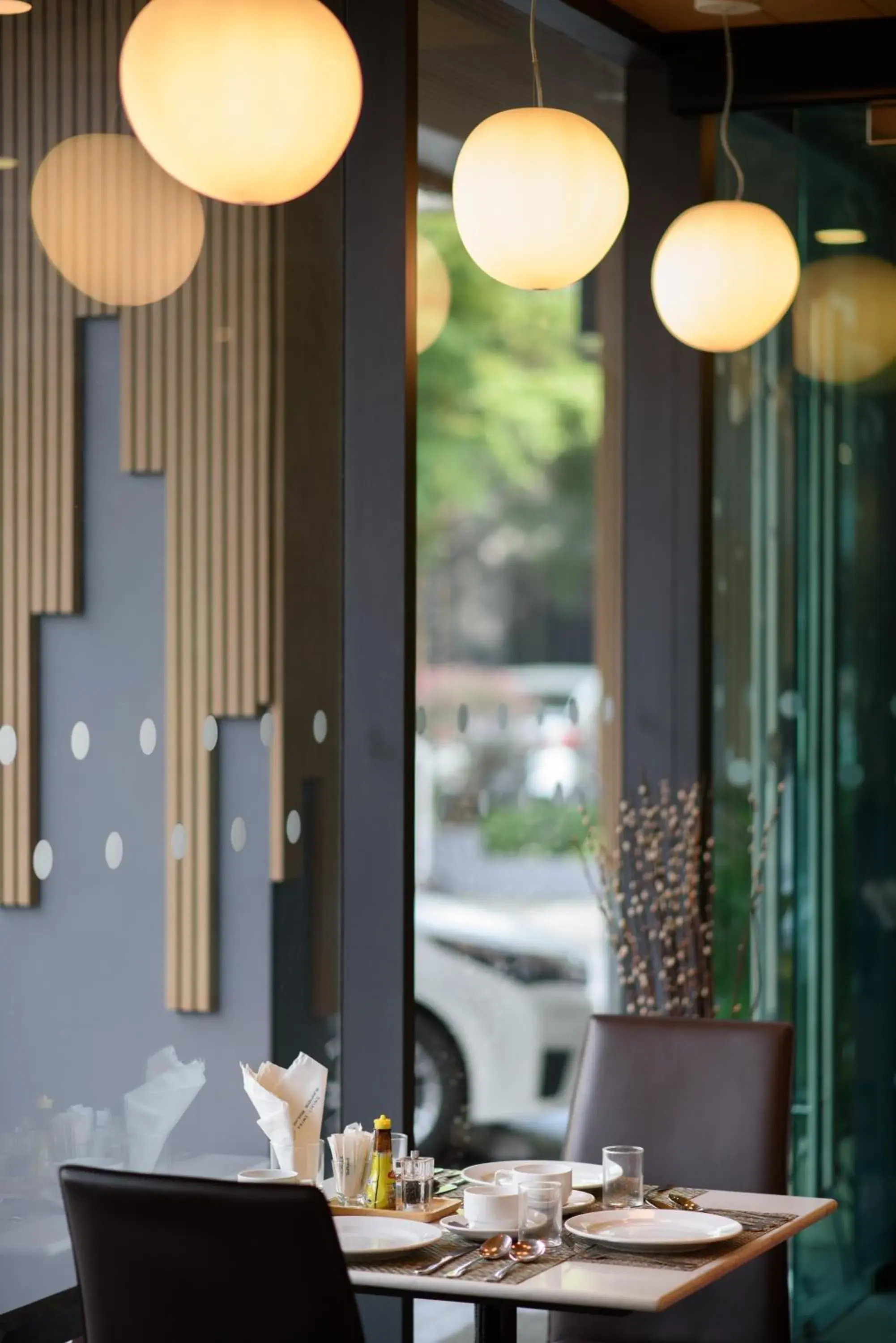 Restaurant/places to eat in Prime Square Hotel Restaurant/places to eat in Prime Square Hotel