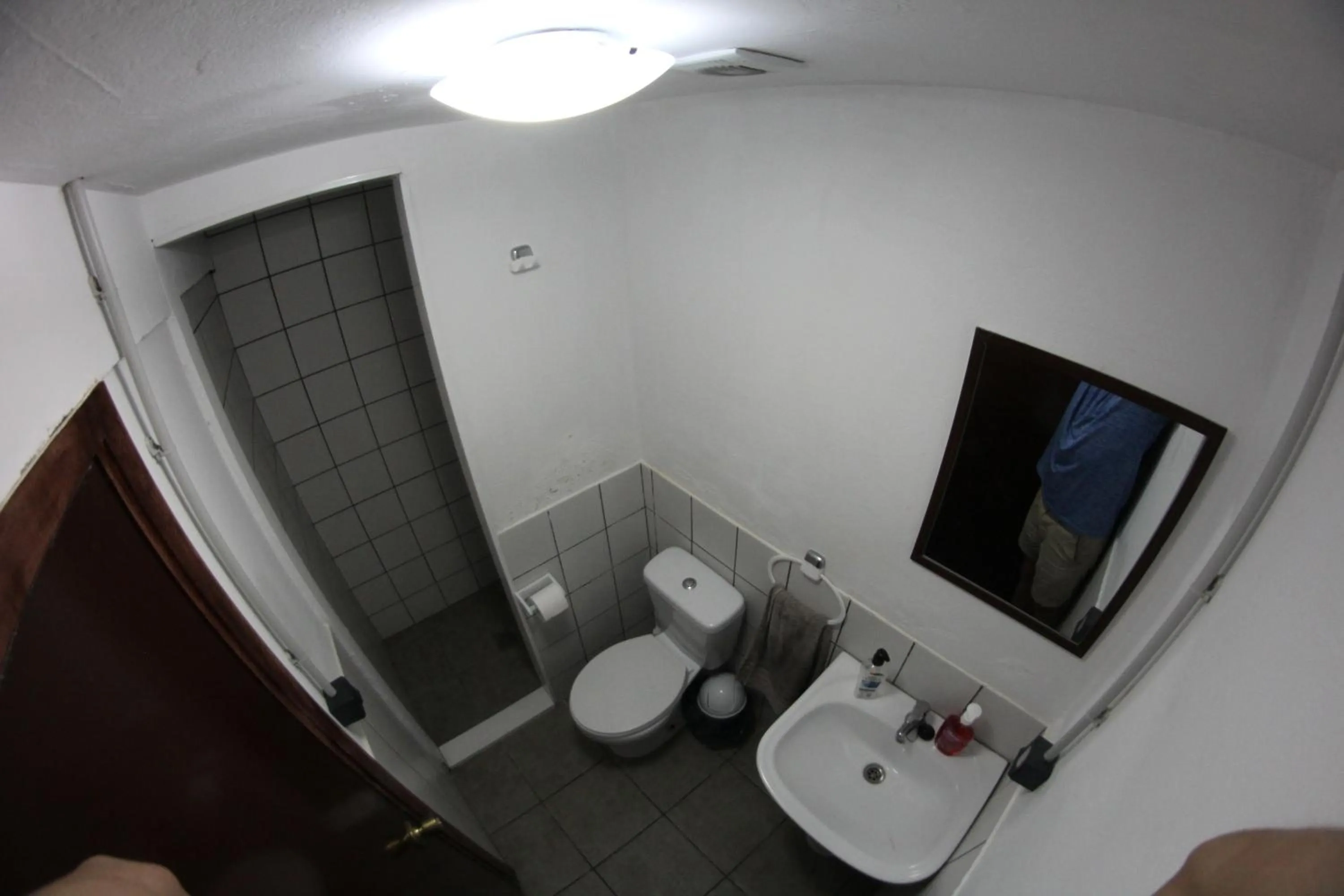 Shower in Coruña Backpackers Hostel