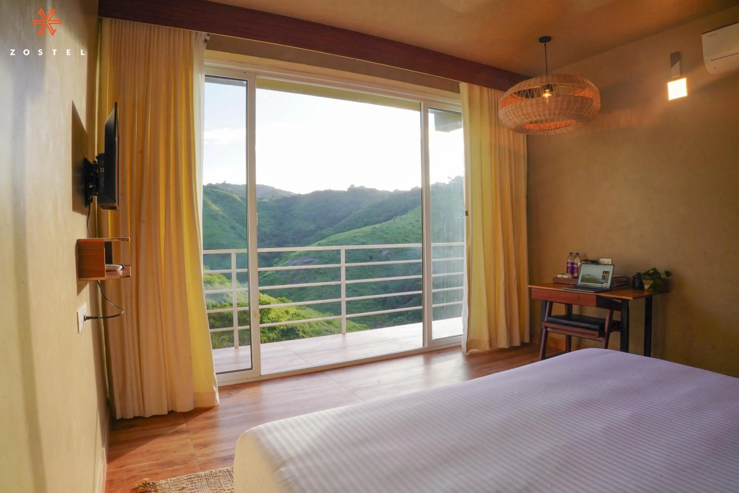 Bed in Zostel Vagamon