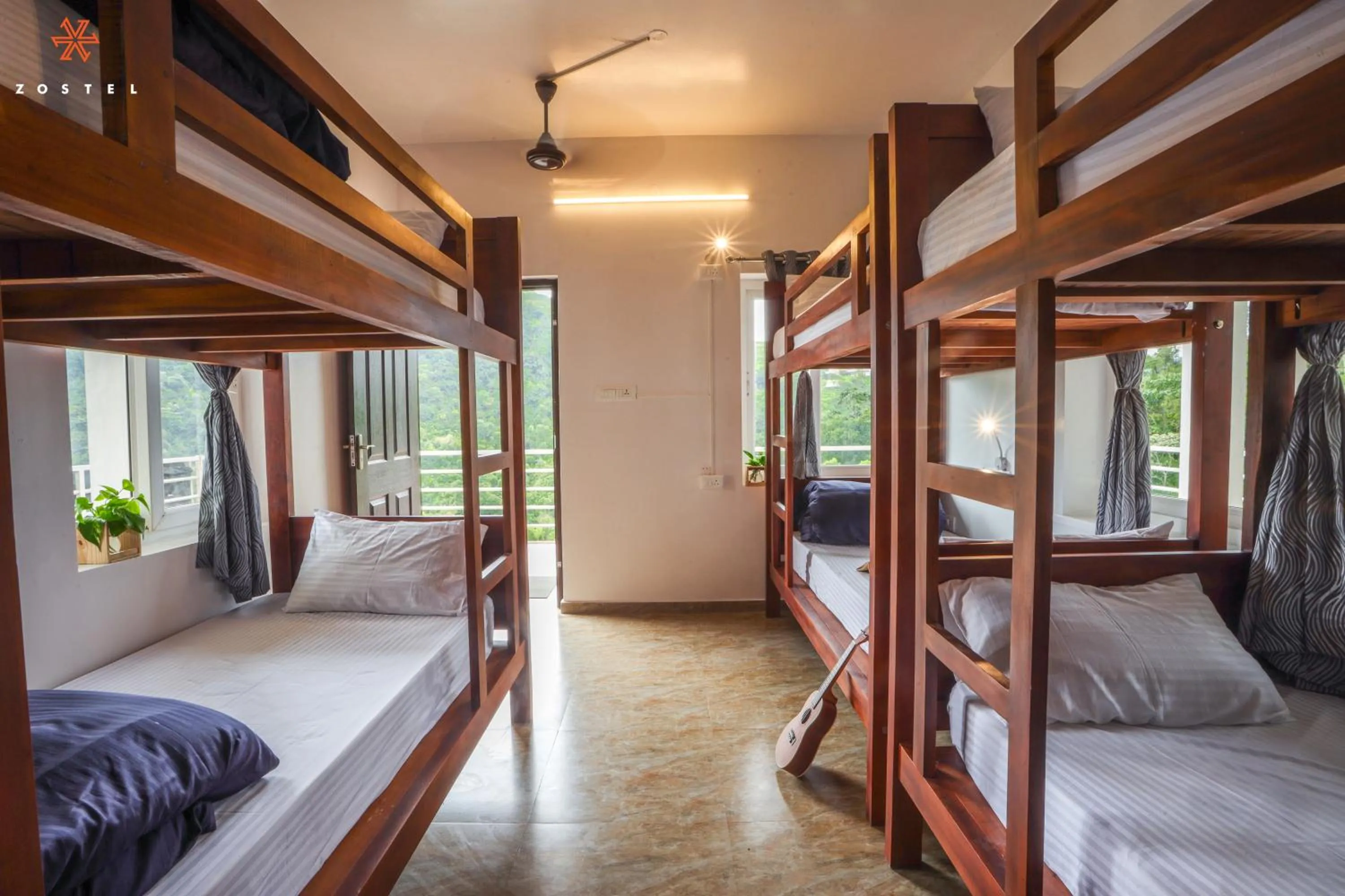 Bed in Zostel Vagamon