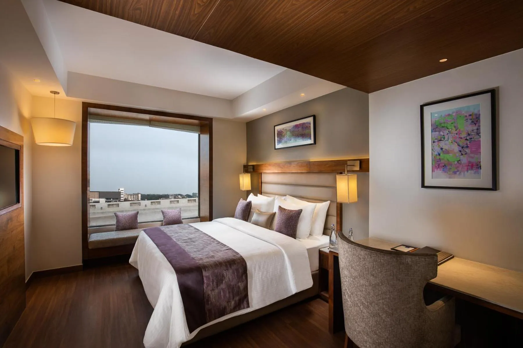 TV and multimedia, Bed in Nirvana Sarovar Portico Gorakhpur