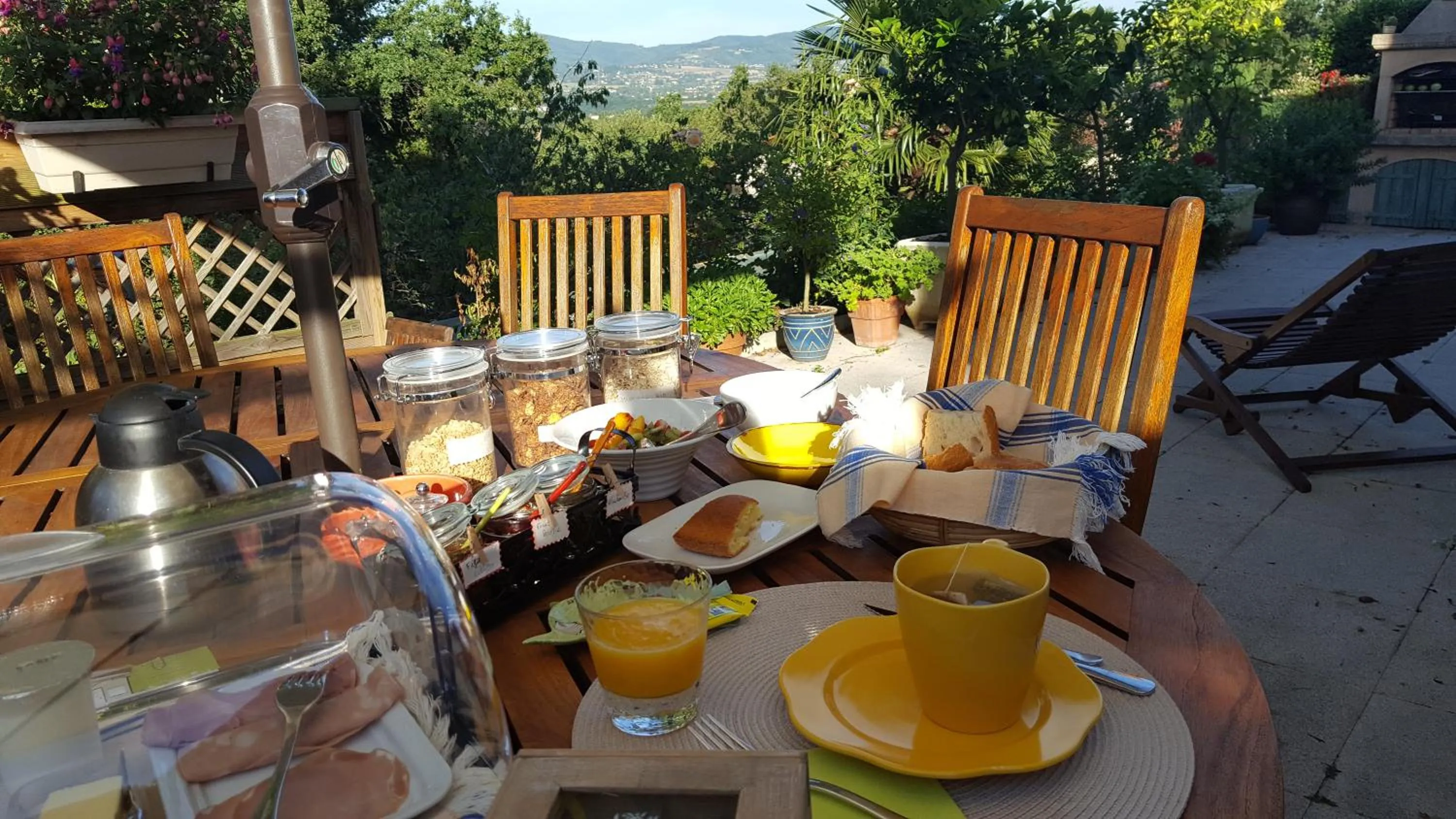 Food close-up in Le Relais des Malettes Chambres d'hôtes B&B