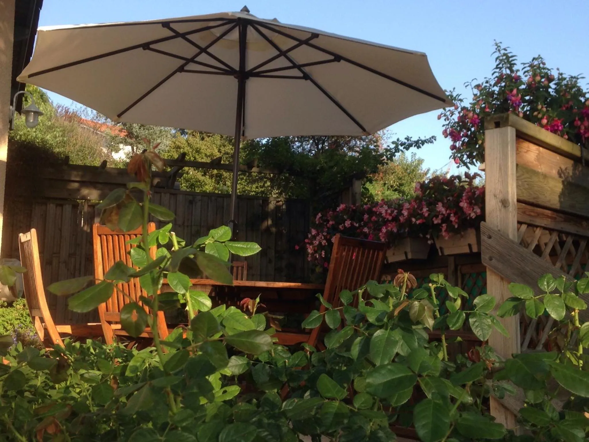 Balcony/Terrace in Le Relais des Malettes Chambres d'hôtes B&B