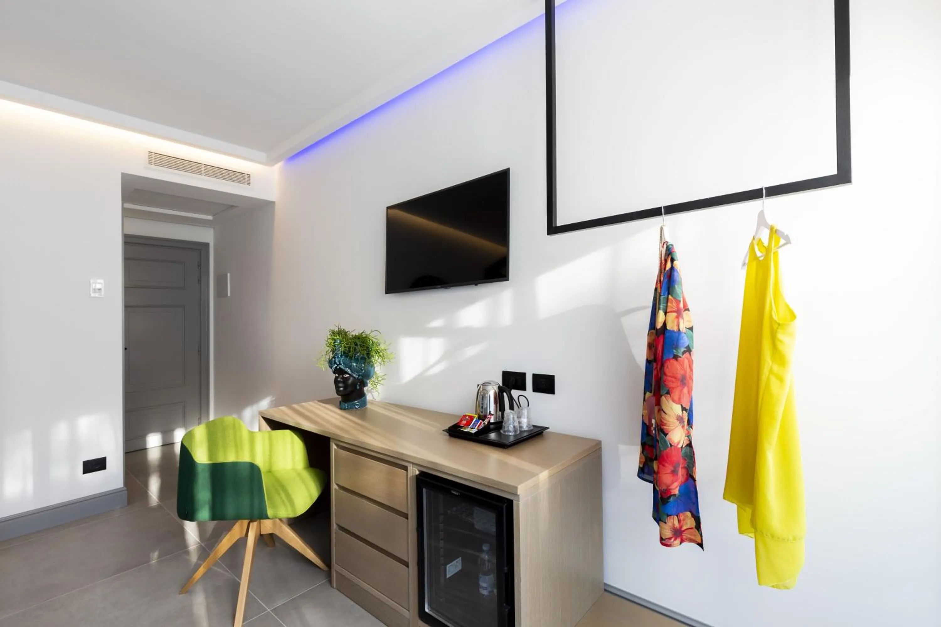 TV and multimedia in Maison Bon Bon