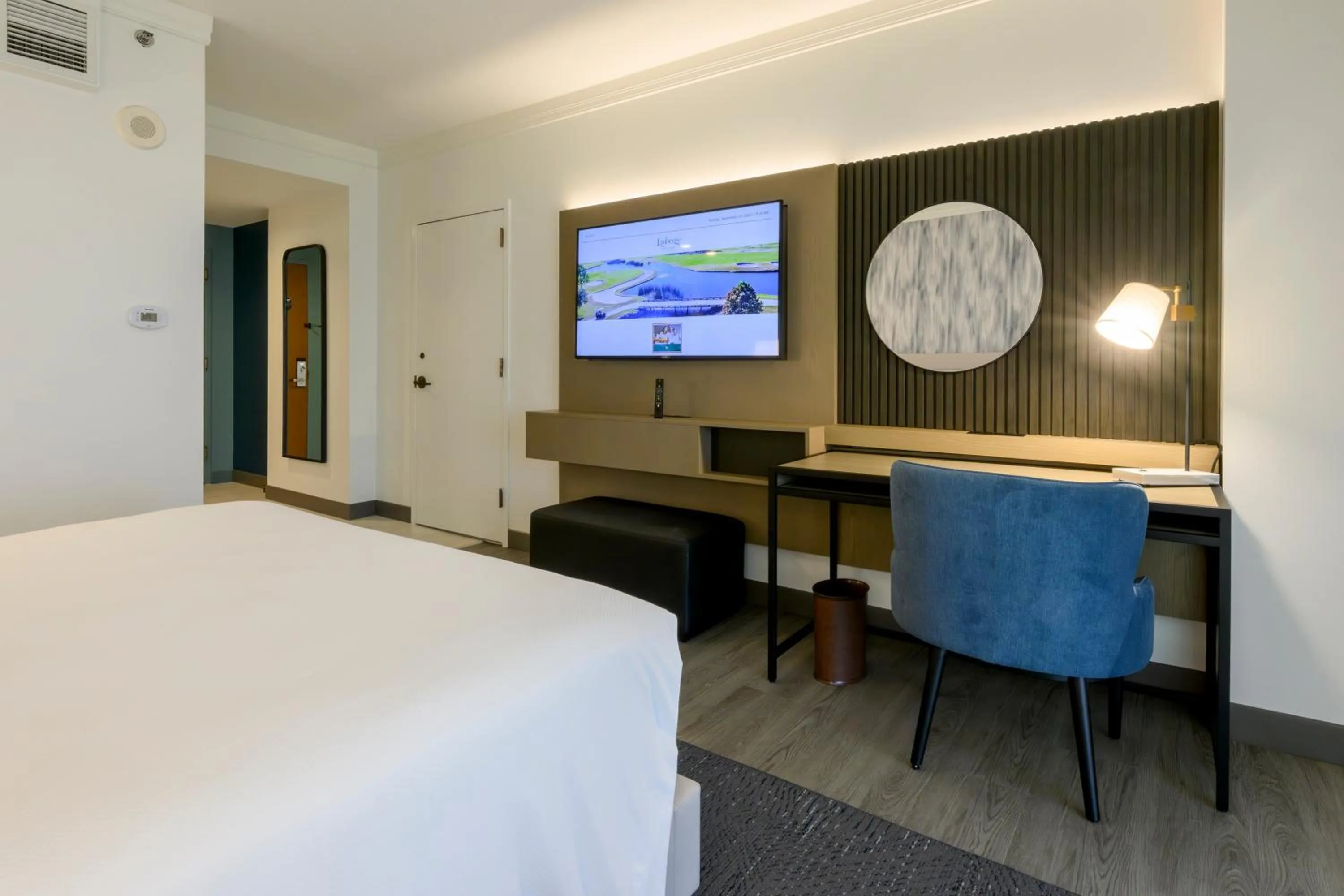 Bed in L’Auberge Casino Resort Lake Charles