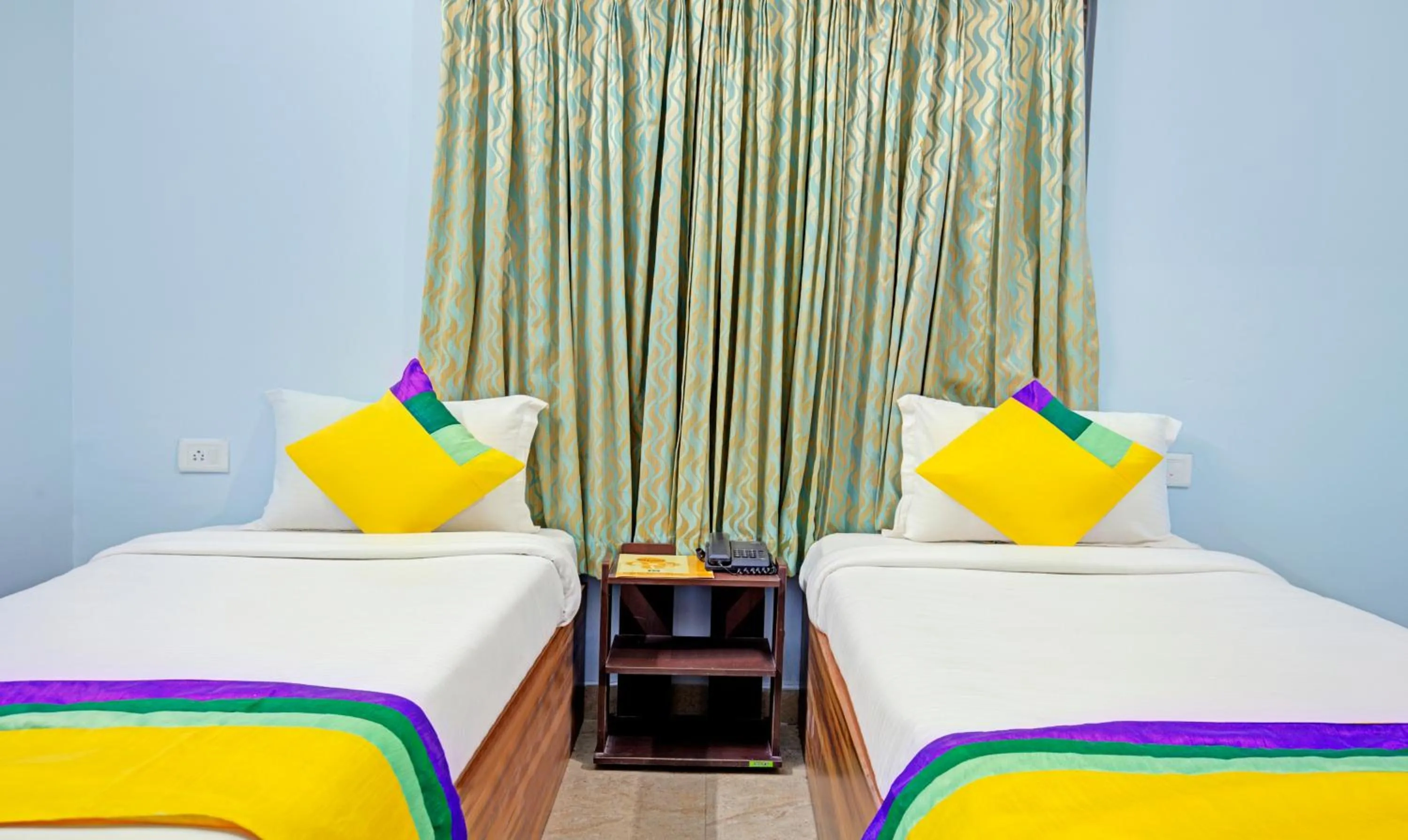 Bedroom, Bed in Itsy Hotels Sidhartha Residency