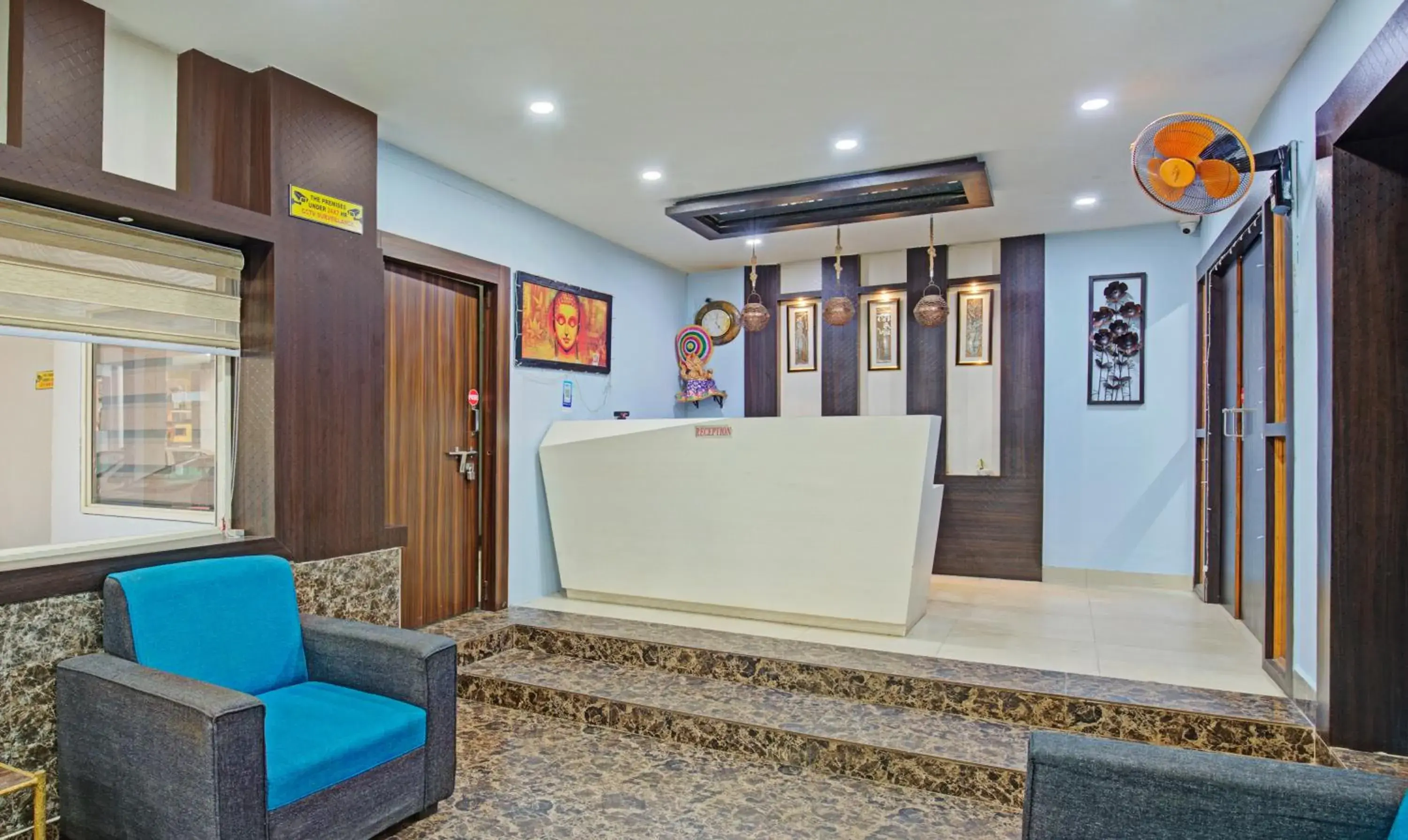 Lobby or reception in Itsy Hotels Sidhartha Residency Lobby or reception in Itsy Hotels Sidhartha Residency