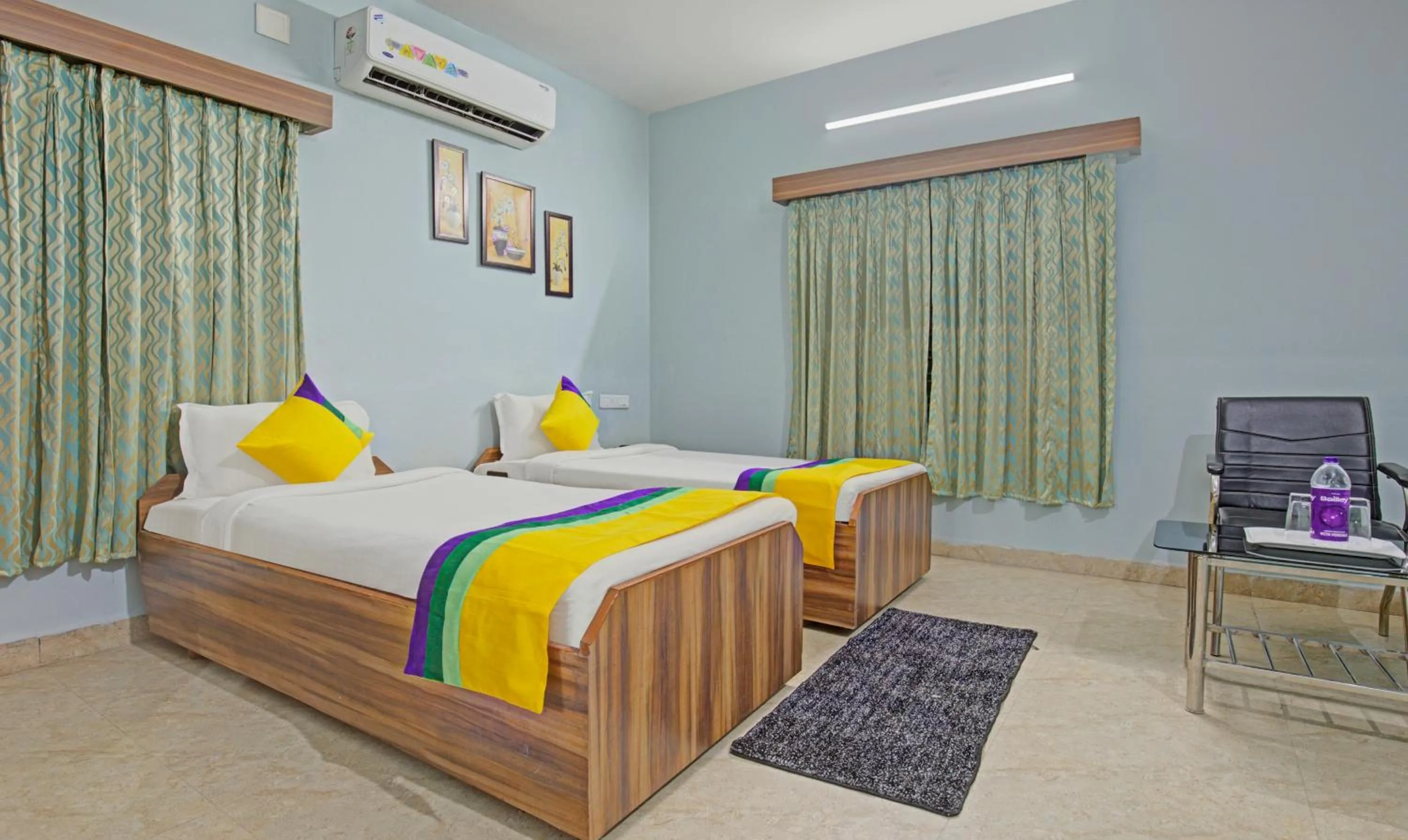 Bedroom, Bed in Itsy Hotels Sidhartha Residency